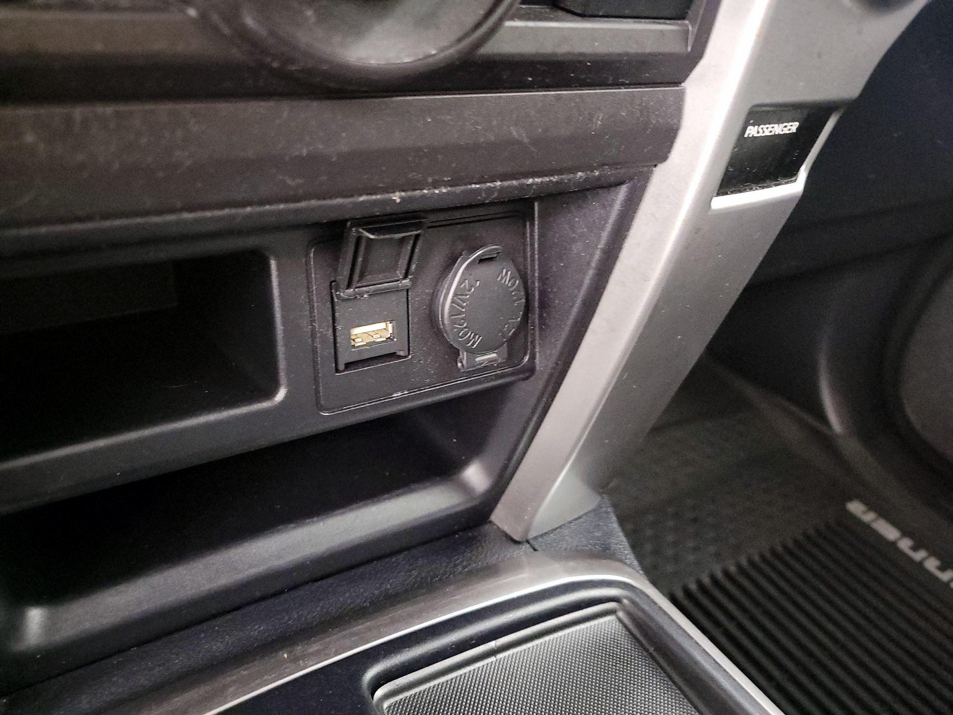 Thumbnail: 2020 Toyota 4Runner - 19