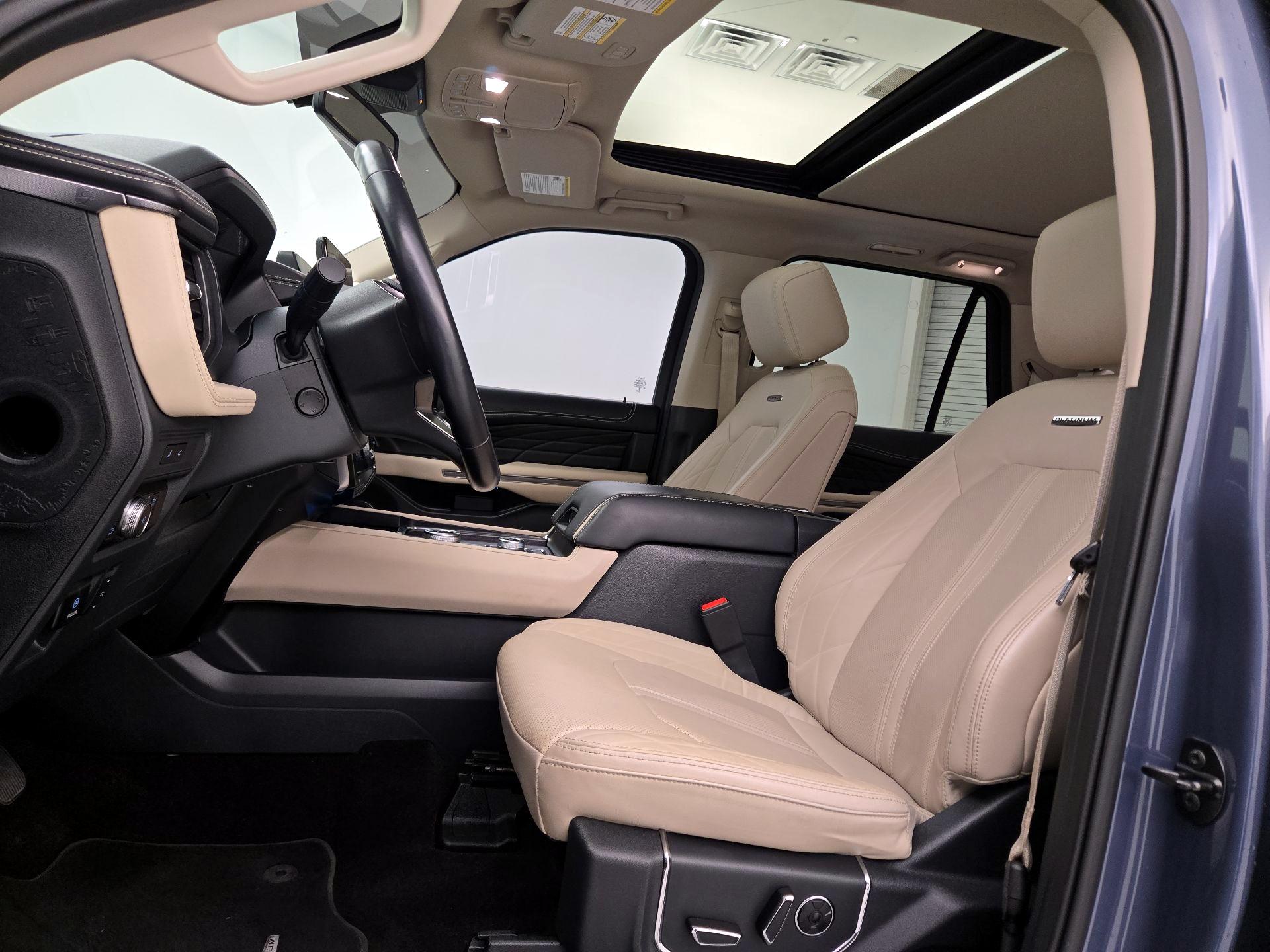 Thumbnail: 2023 Ford Expedition MAX - 11