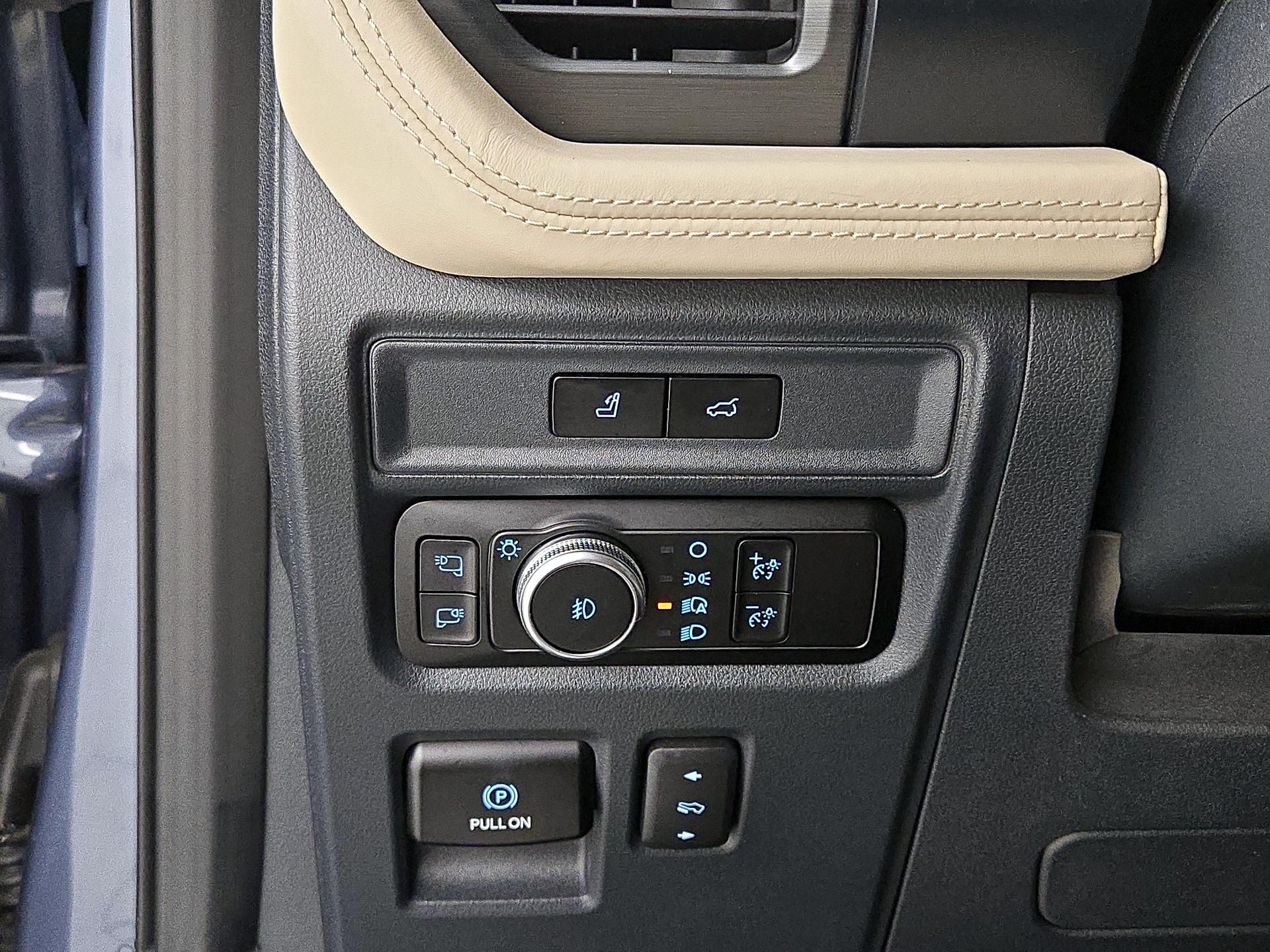 Thumbnail: 2023 Ford Expedition MAX - 13