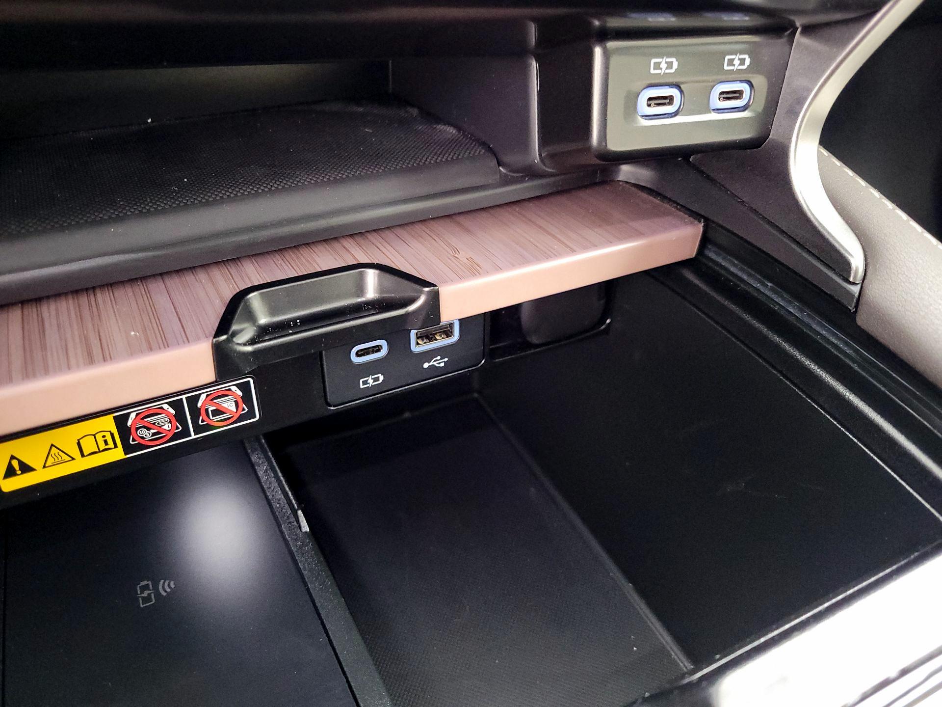 Thumbnail: 2024 Lexus RX - 16