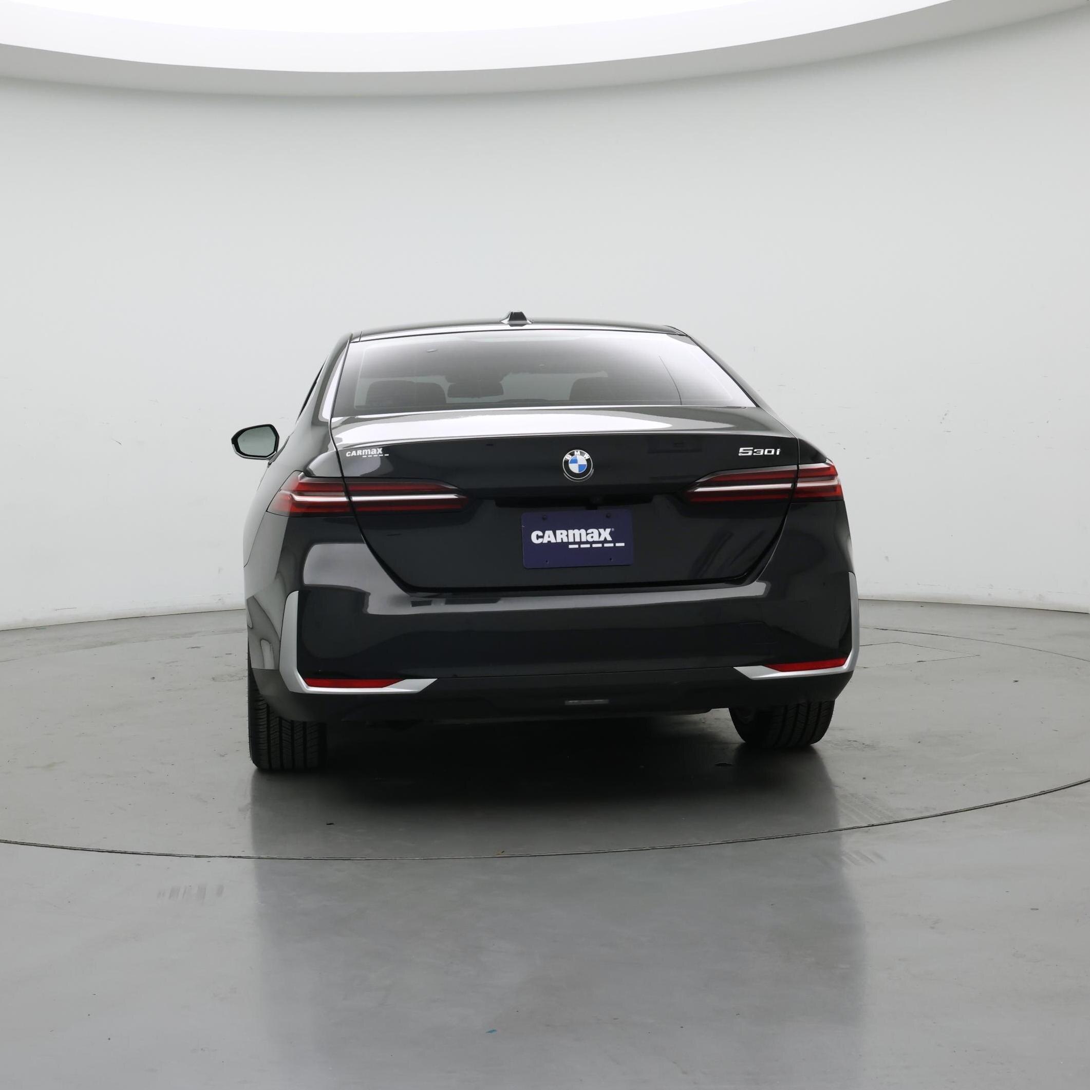 Thumbnail: 2025 BMW 5 Series - 6