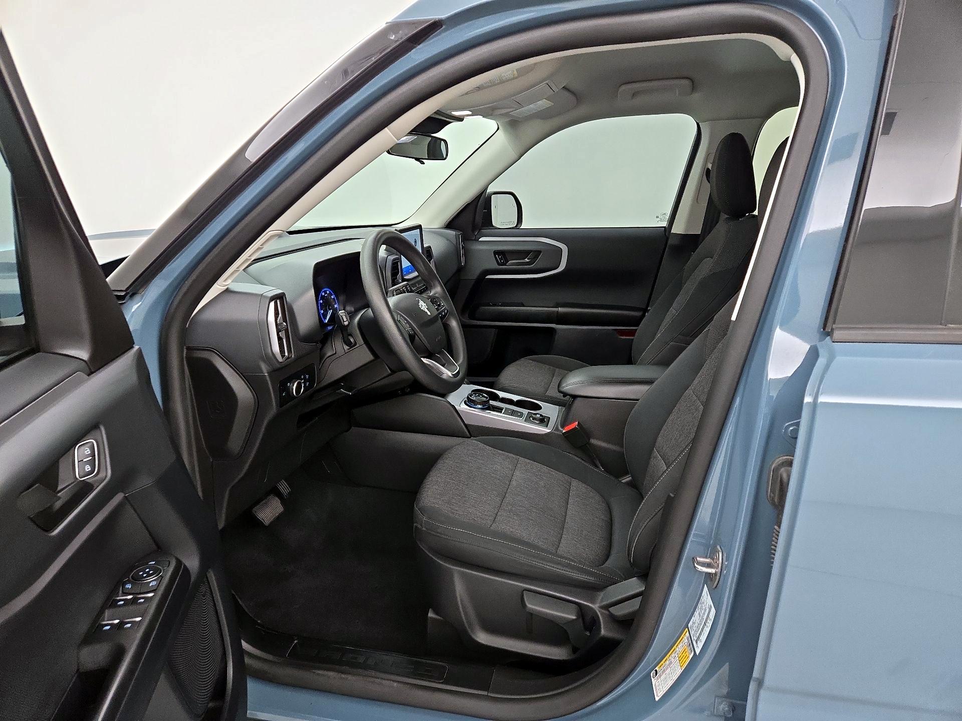 Thumbnail: 2023 Ford Bronco Sport - 11