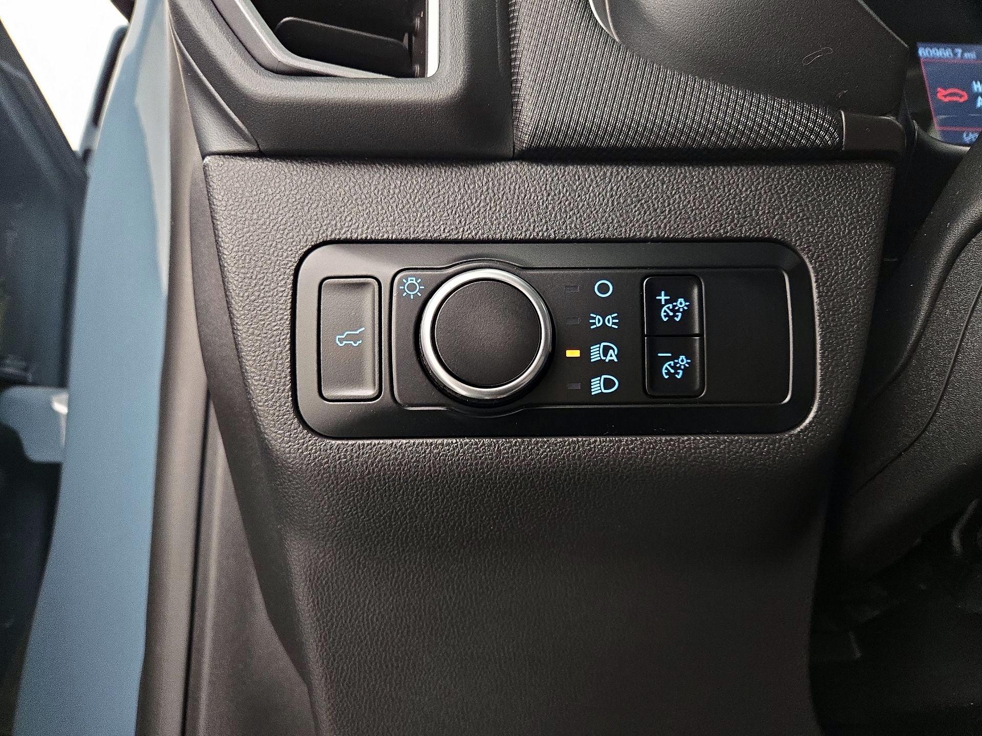 Thumbnail: 2023 Ford Bronco Sport - 13