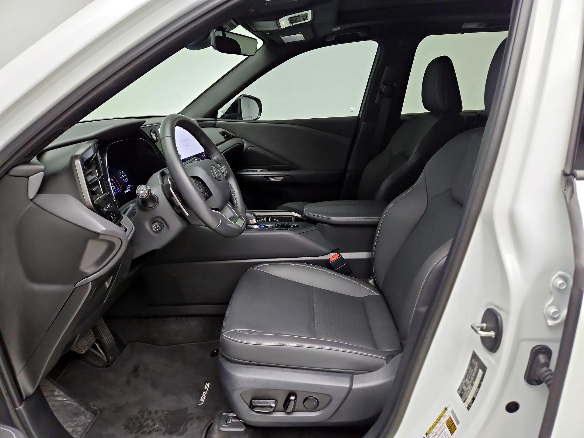 Thumbnail: 2025 Lexus TX - 11