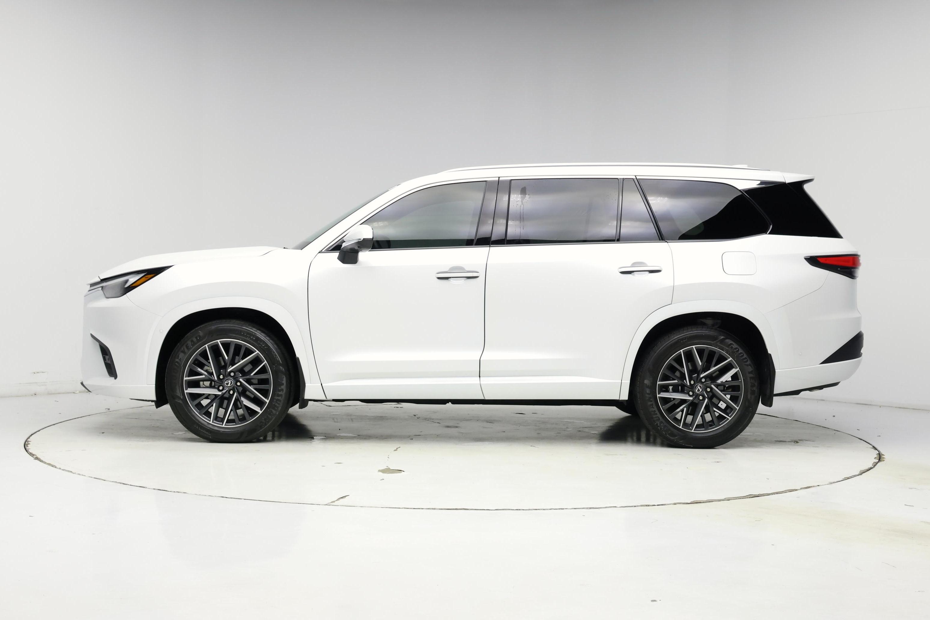 Thumbnail: 2025 Lexus TX - 3