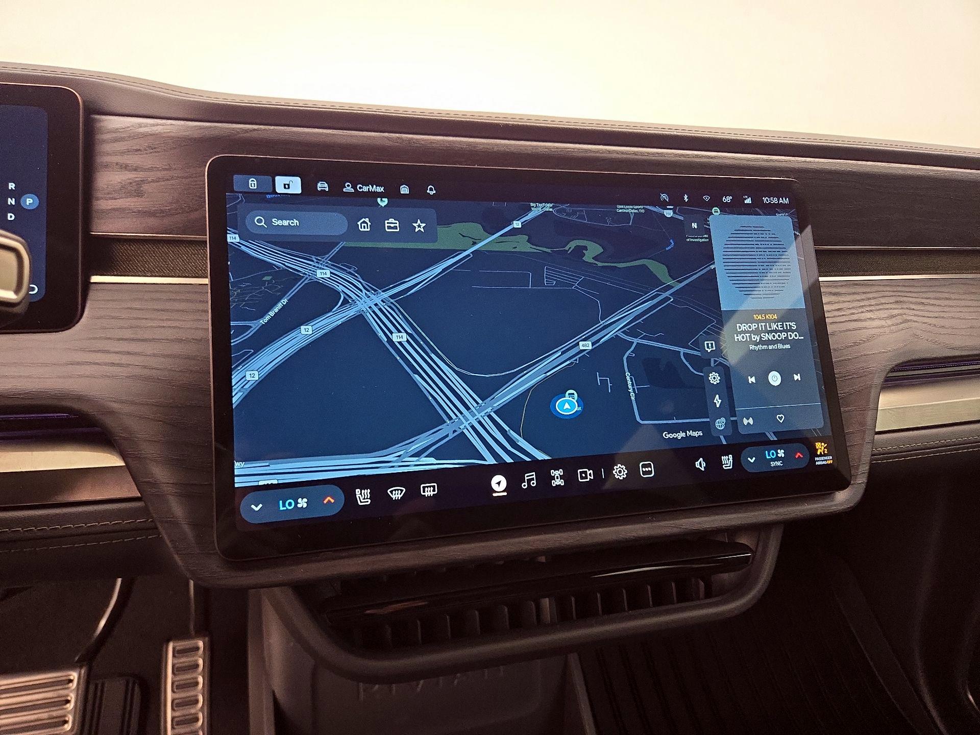 Thumbnail: 2023 Rivian R1S - 13