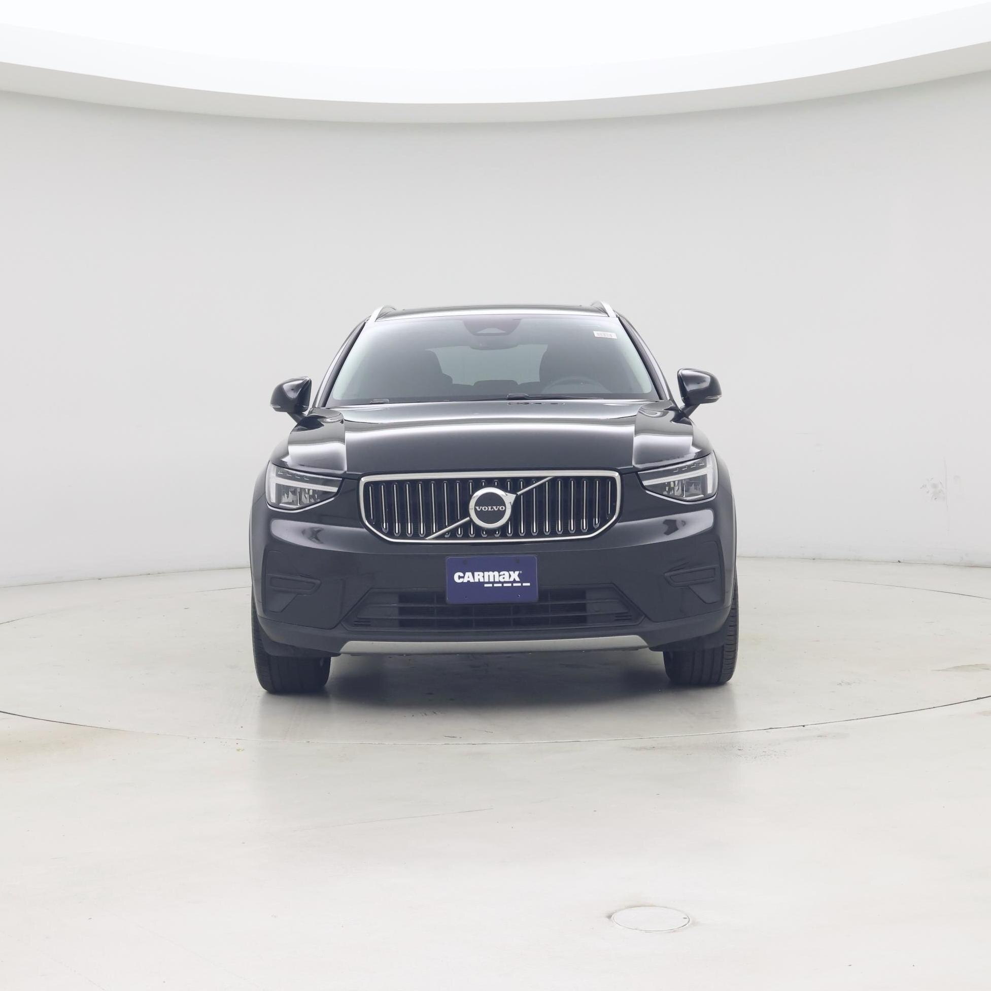 Thumbnail: 2025 Volvo XC40 - 5