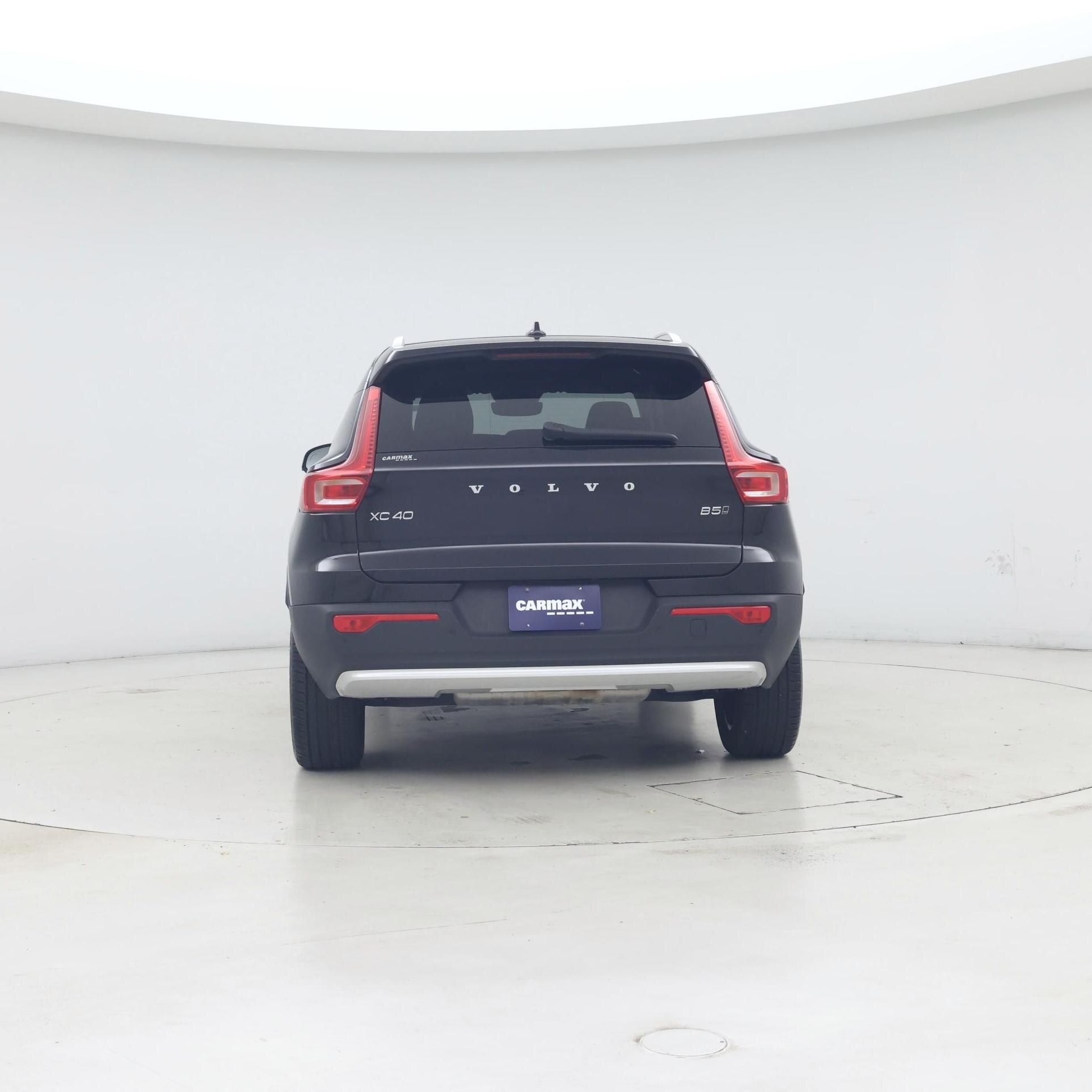 Thumbnail: 2025 Volvo XC40 - 6