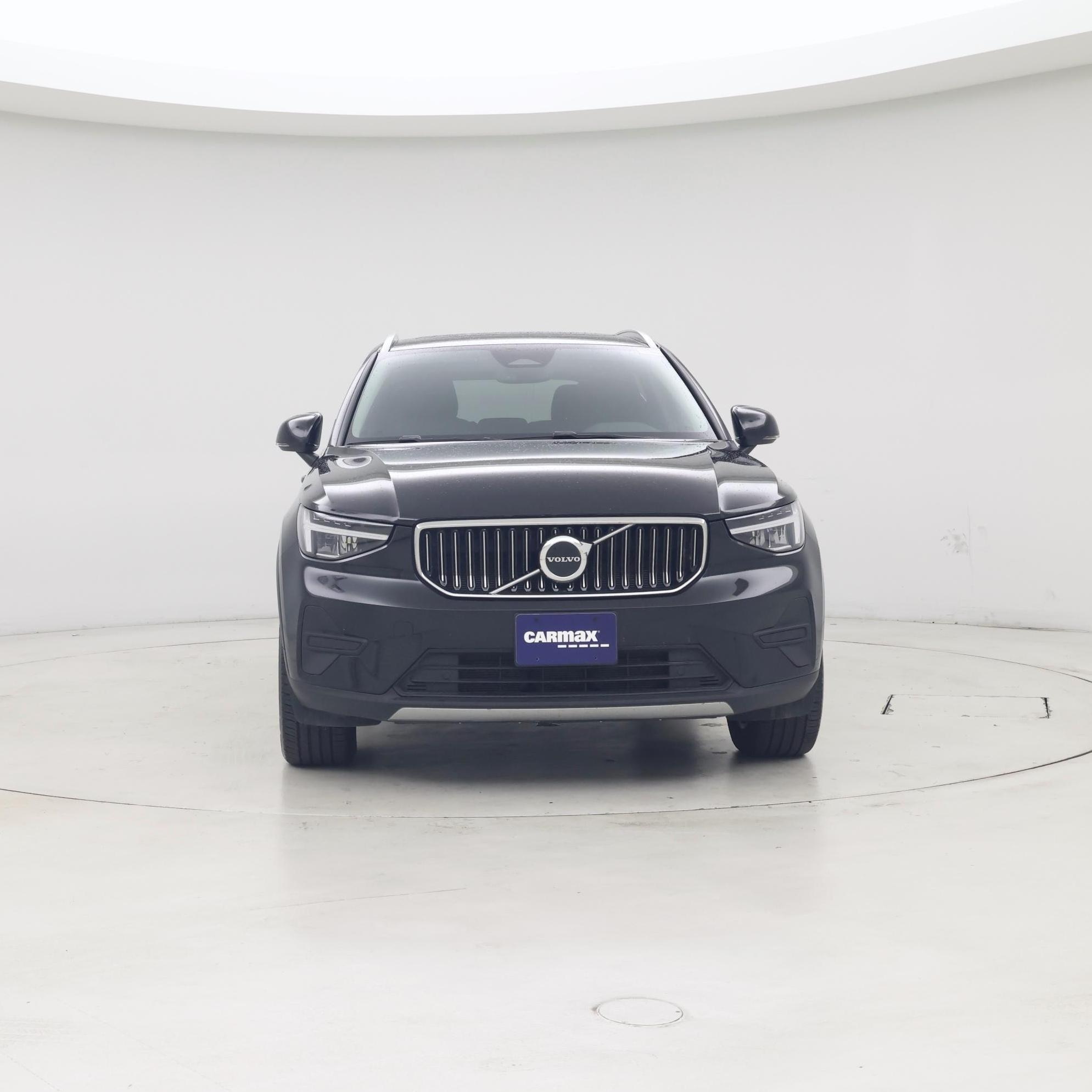 Thumbnail: 2025 Volvo XC40 - 5