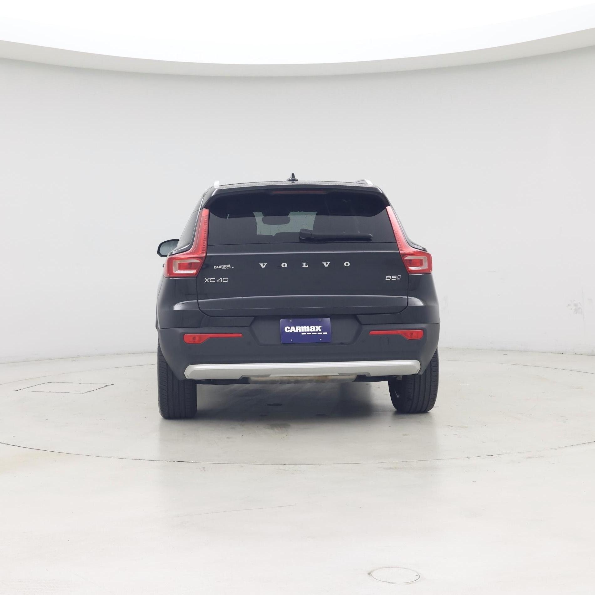 Thumbnail: 2025 Volvo XC40 - 6