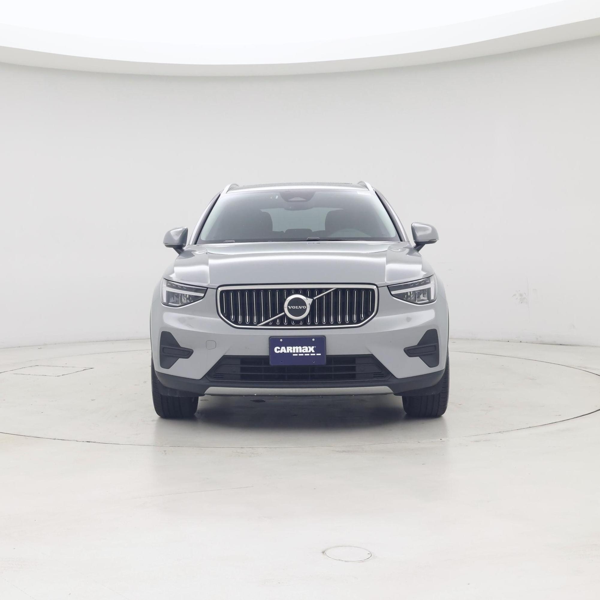 Thumbnail: 2025 Volvo XC40 - 5