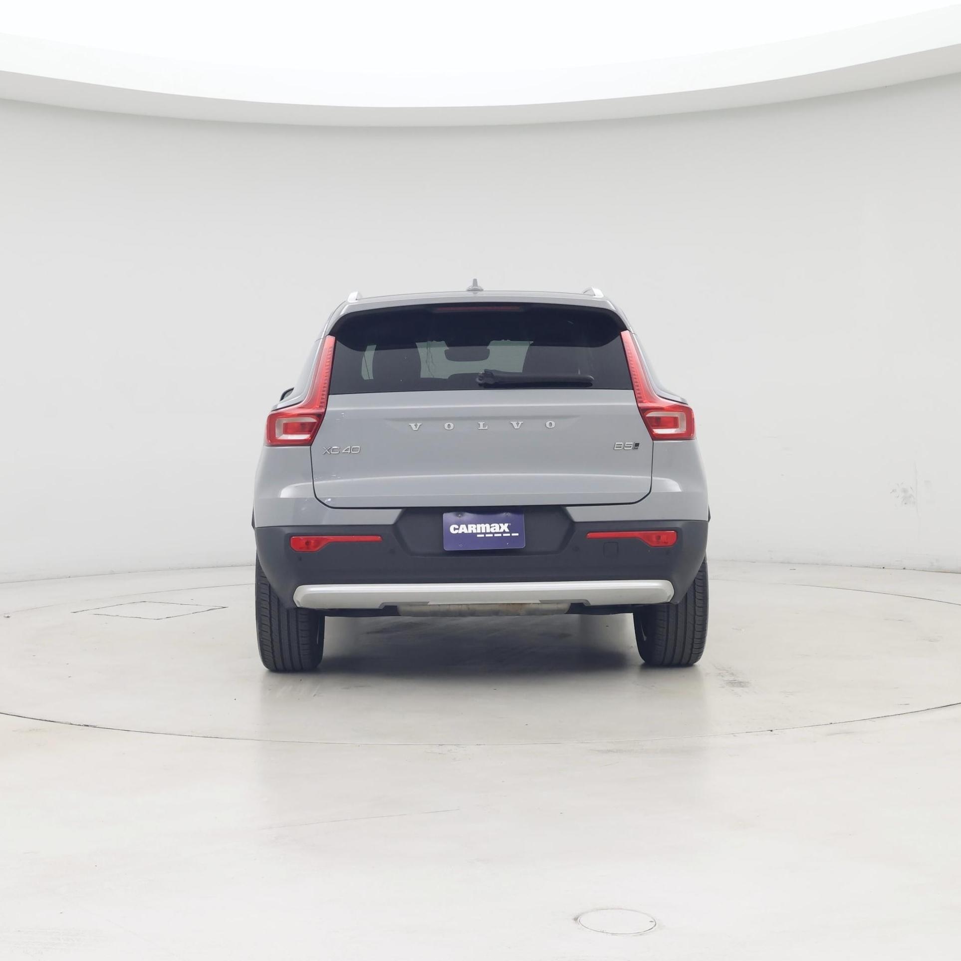 Thumbnail: 2025 Volvo XC40 - 6