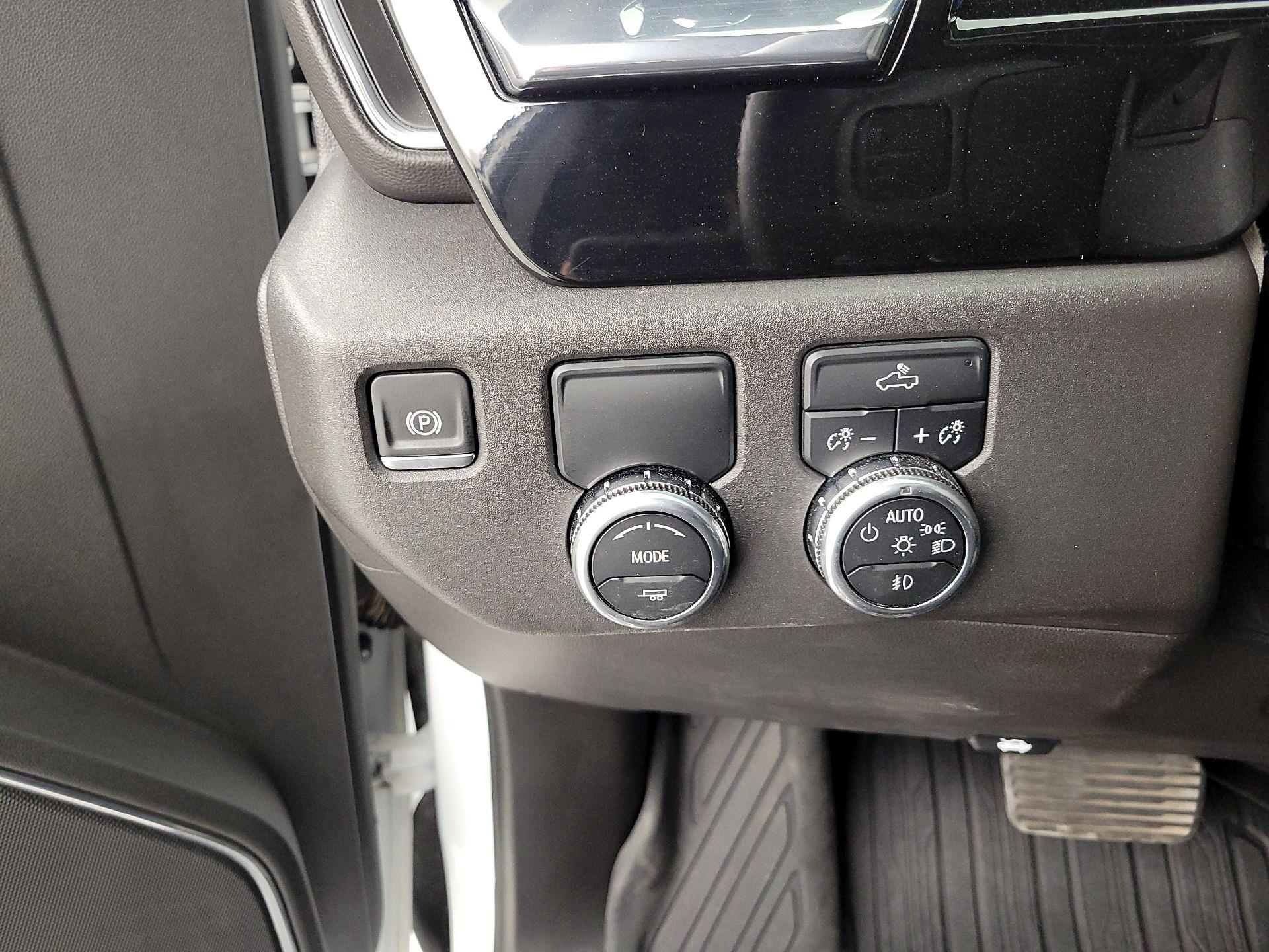 Thumbnail: 2024 GMC Sierra 1500 - 13