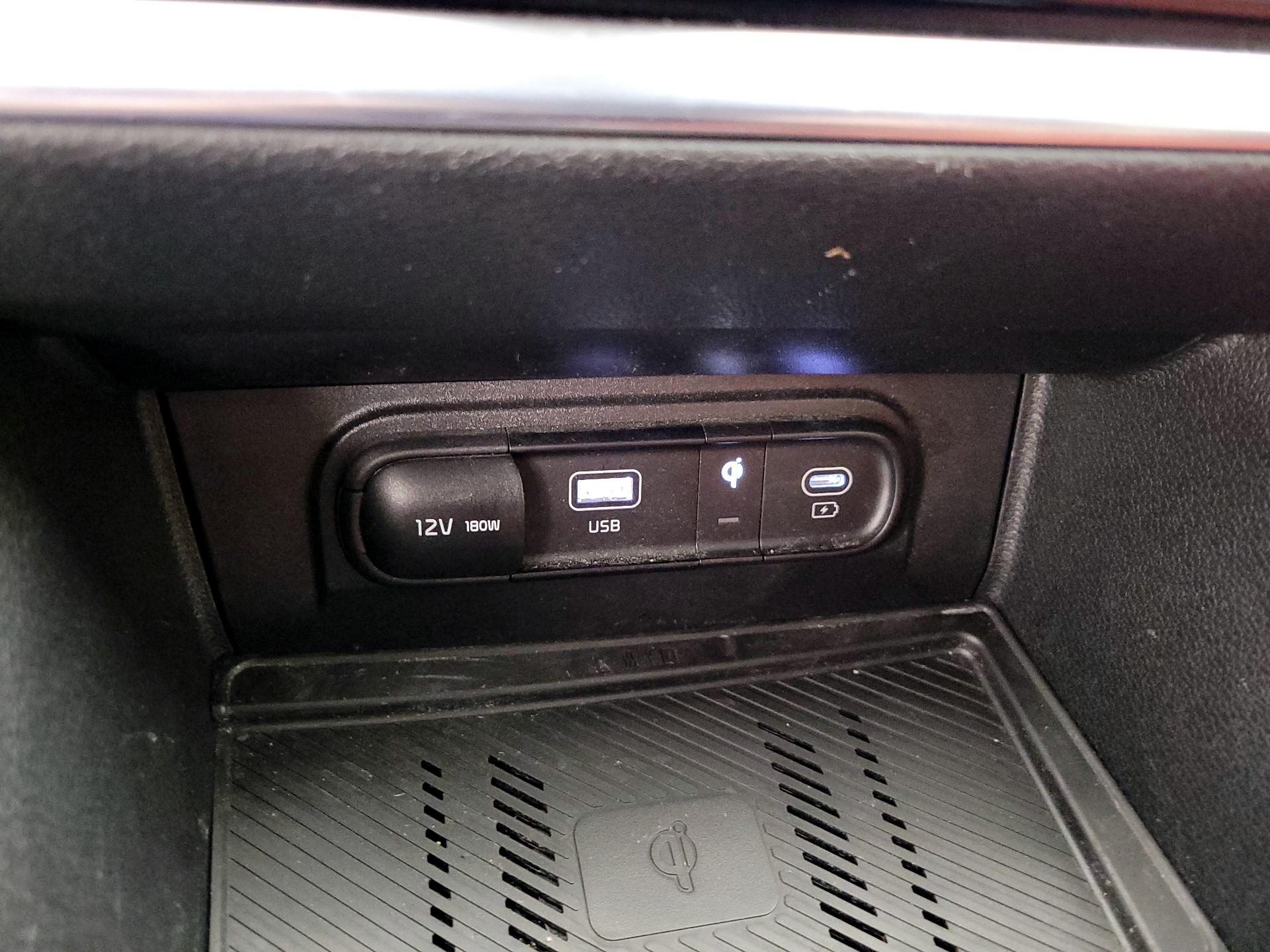 Thumbnail: 2025 Kia Sportage - 19