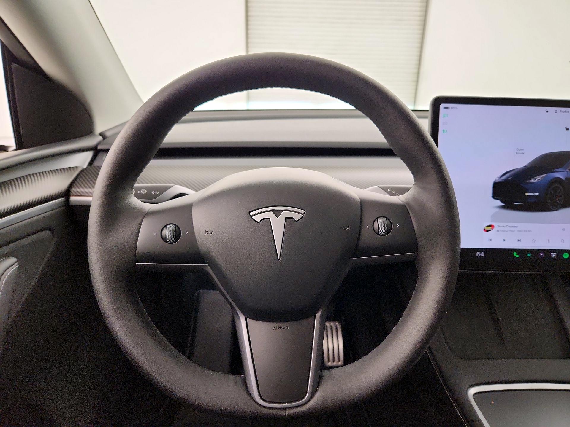 Thumbnail: 2024 Tesla Model Y - 10