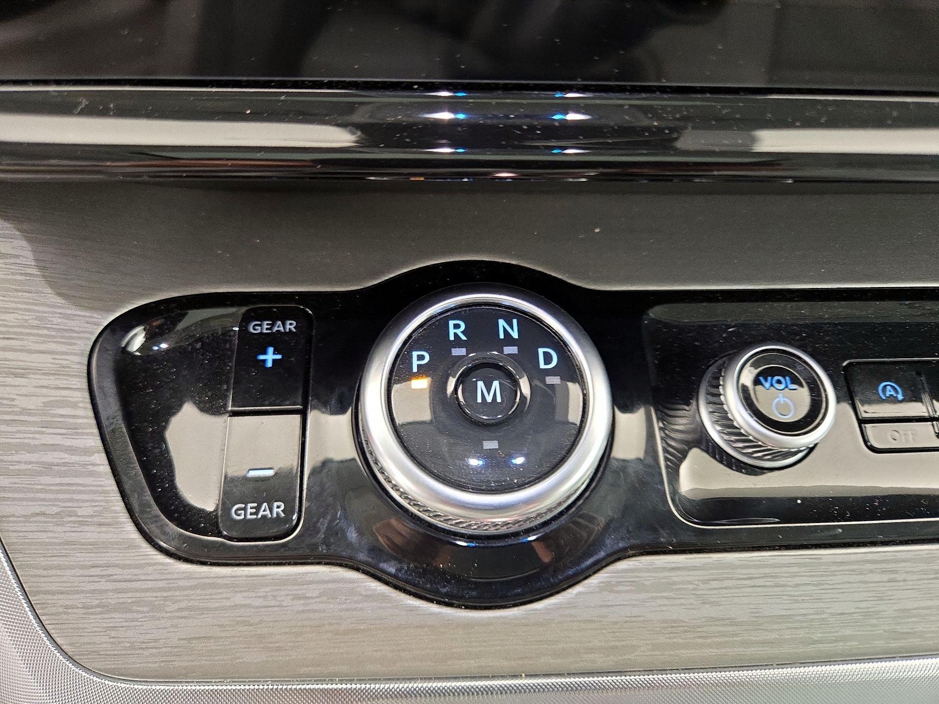 Thumbnail: 2025 Ford Expedition - 18