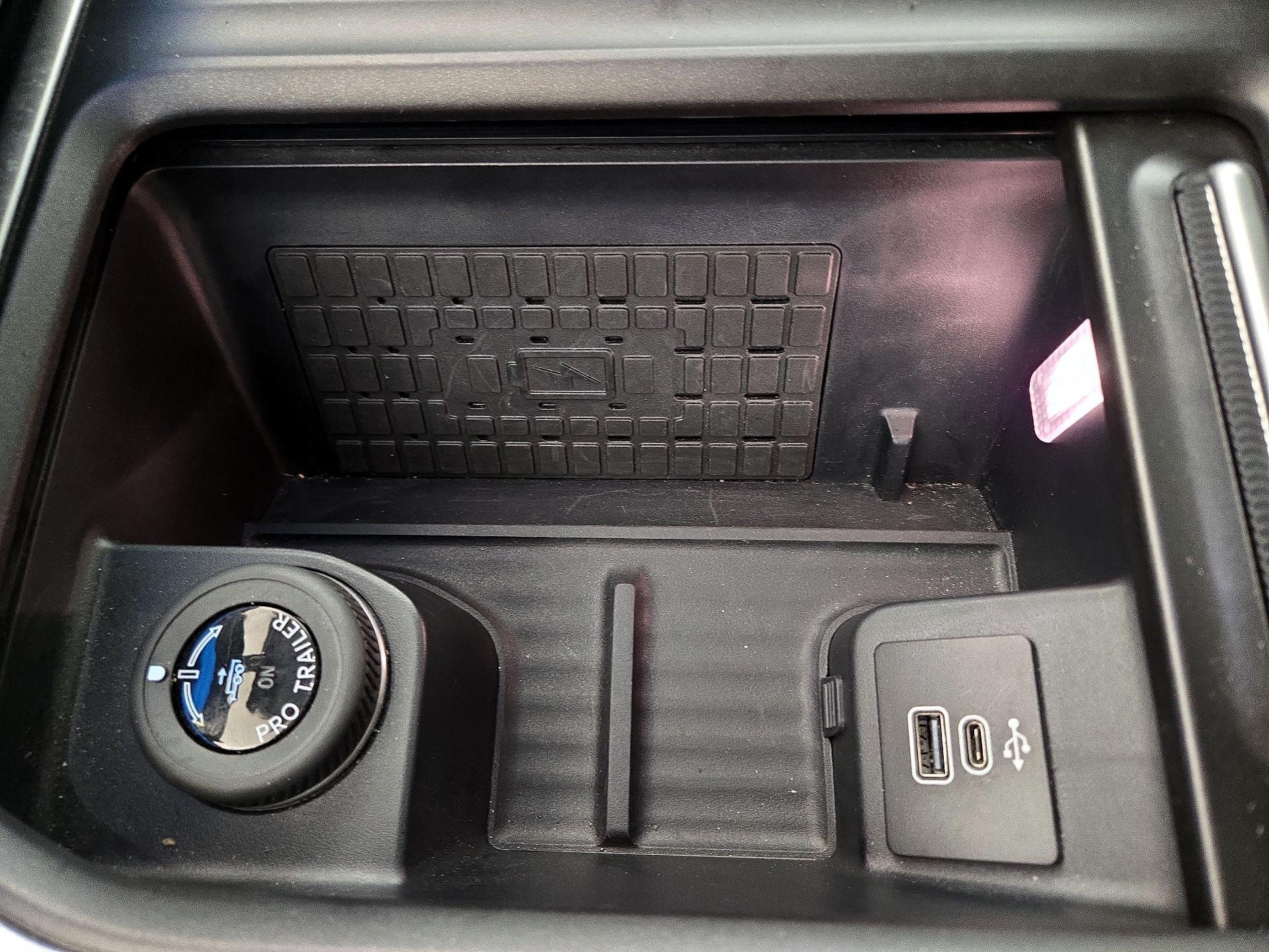 Thumbnail: 2025 Ford Expedition - 19