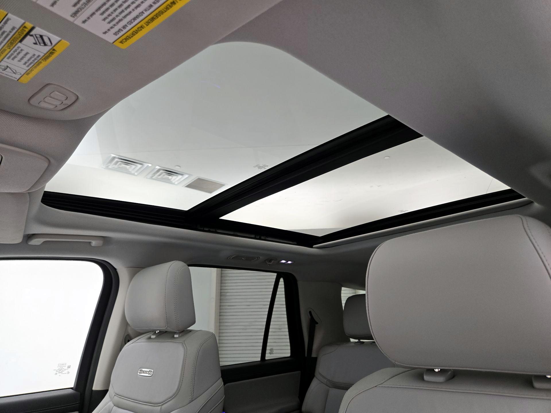 Thumbnail: 2025 Ford Expedition - 20