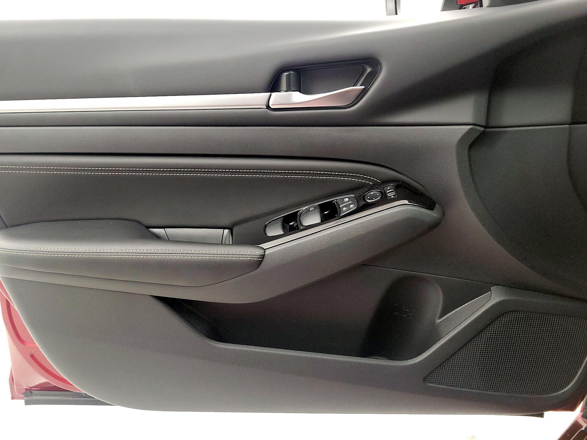 Thumbnail: 2023 Nissan Altima - 12