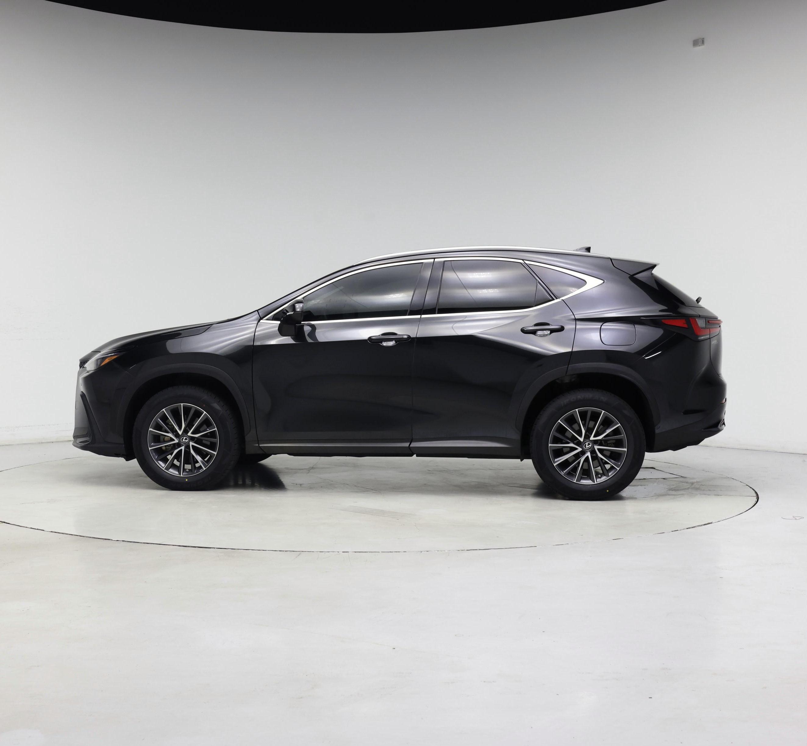 Thumbnail: 2022 Lexus NX - 3