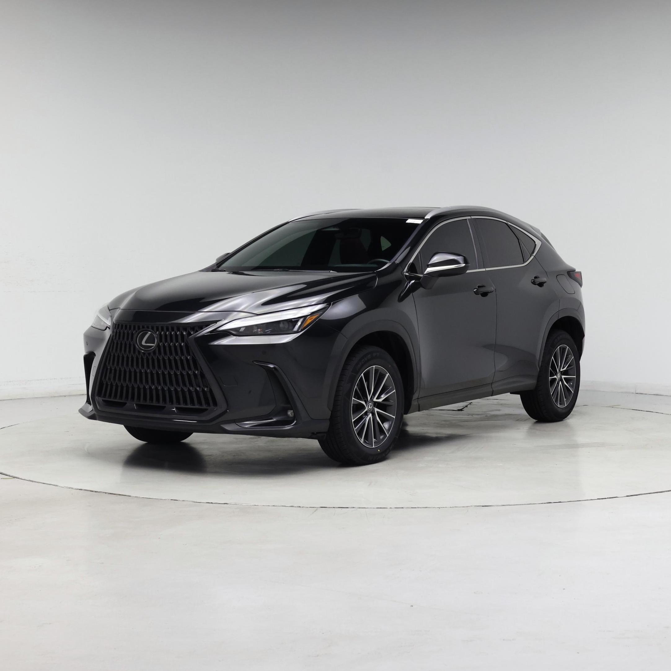 Thumbnail: 2022 Lexus NX - 4