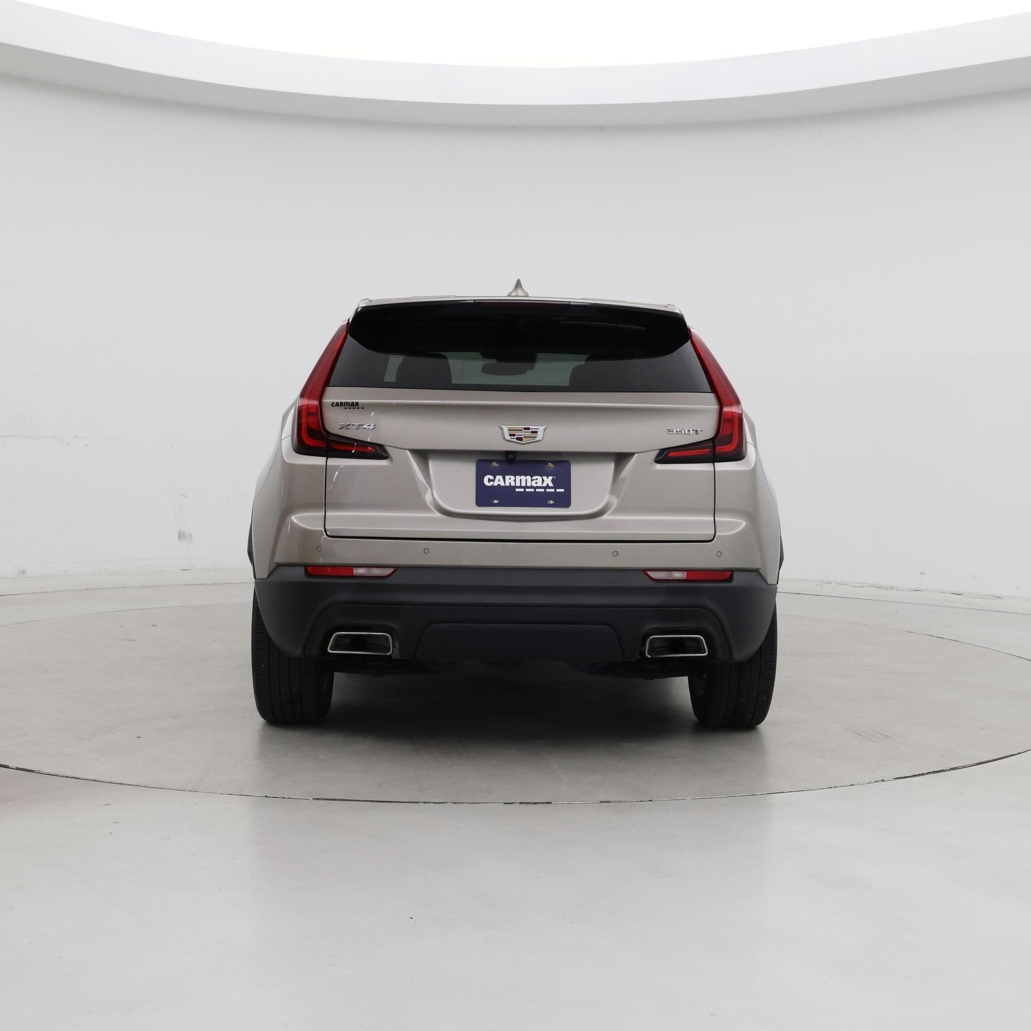 Thumbnail: 2023 Cadillac XT4 - 6