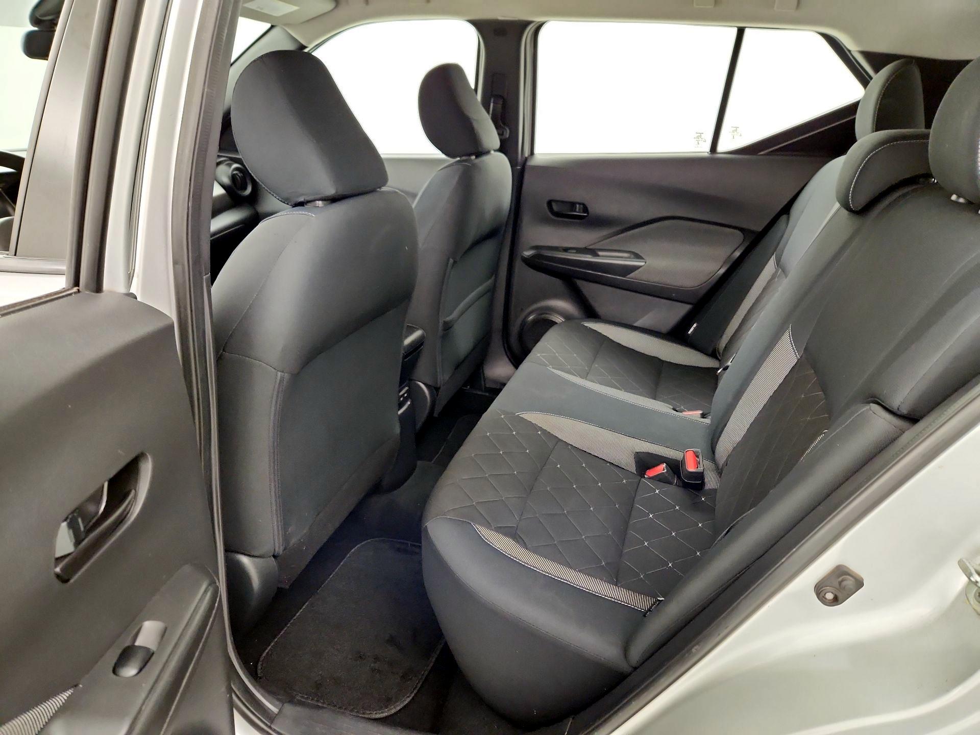 Thumbnail: 2020 Nissan Kicks - 19