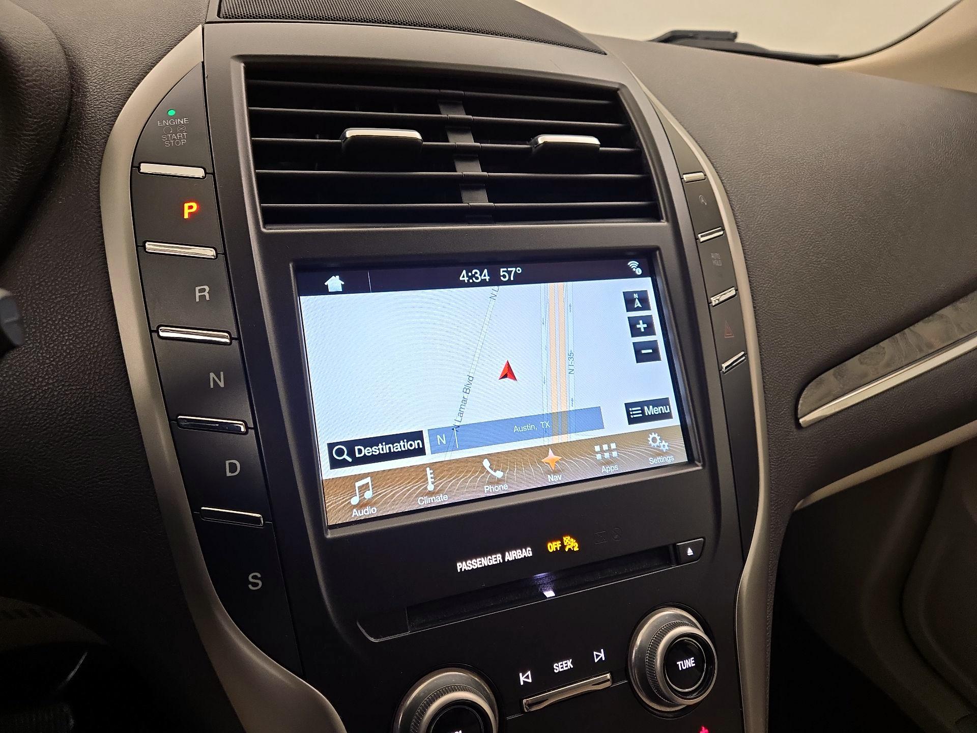 Thumbnail: 2017 Lincoln MKC - 14