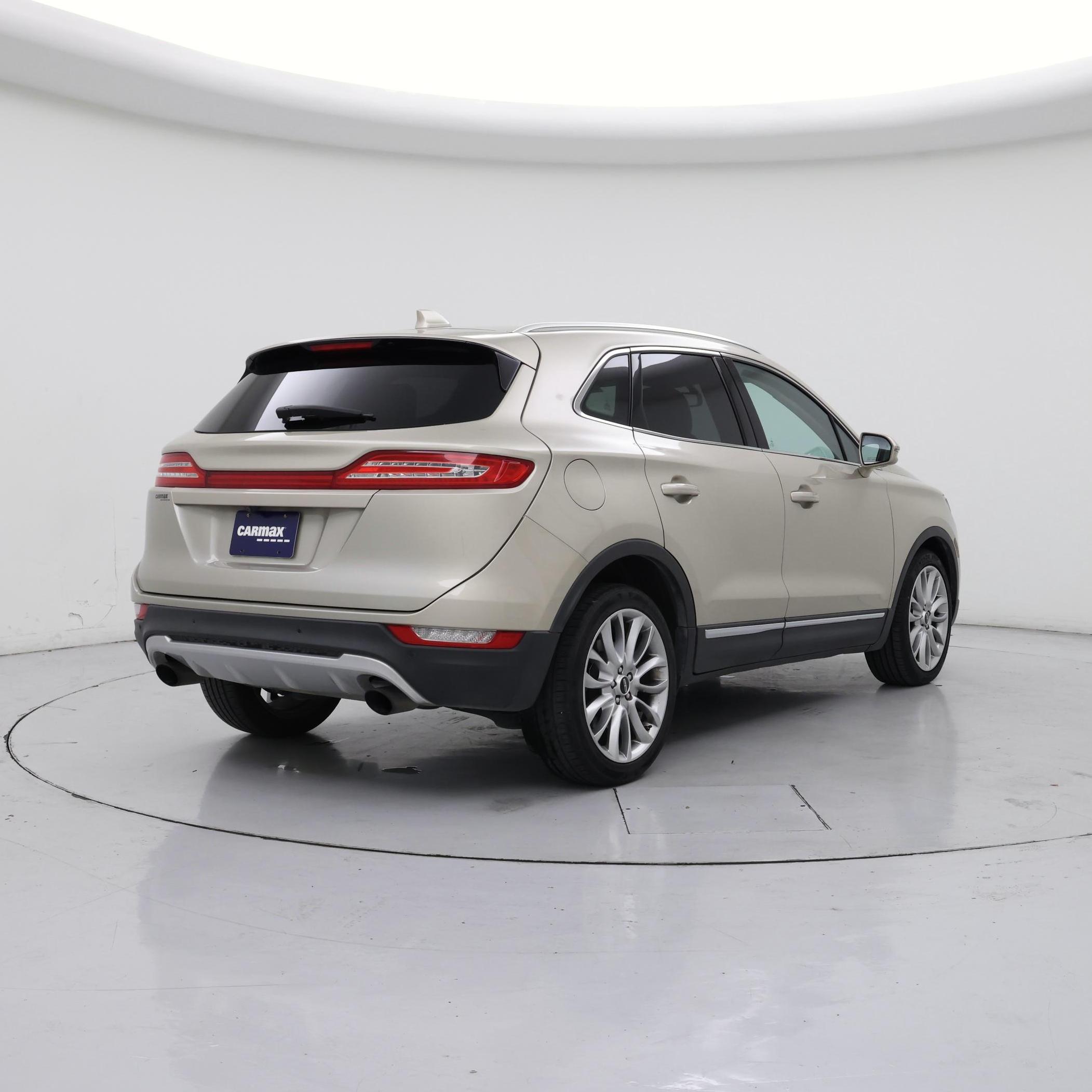 Thumbnail: 2017 Lincoln MKC - 8