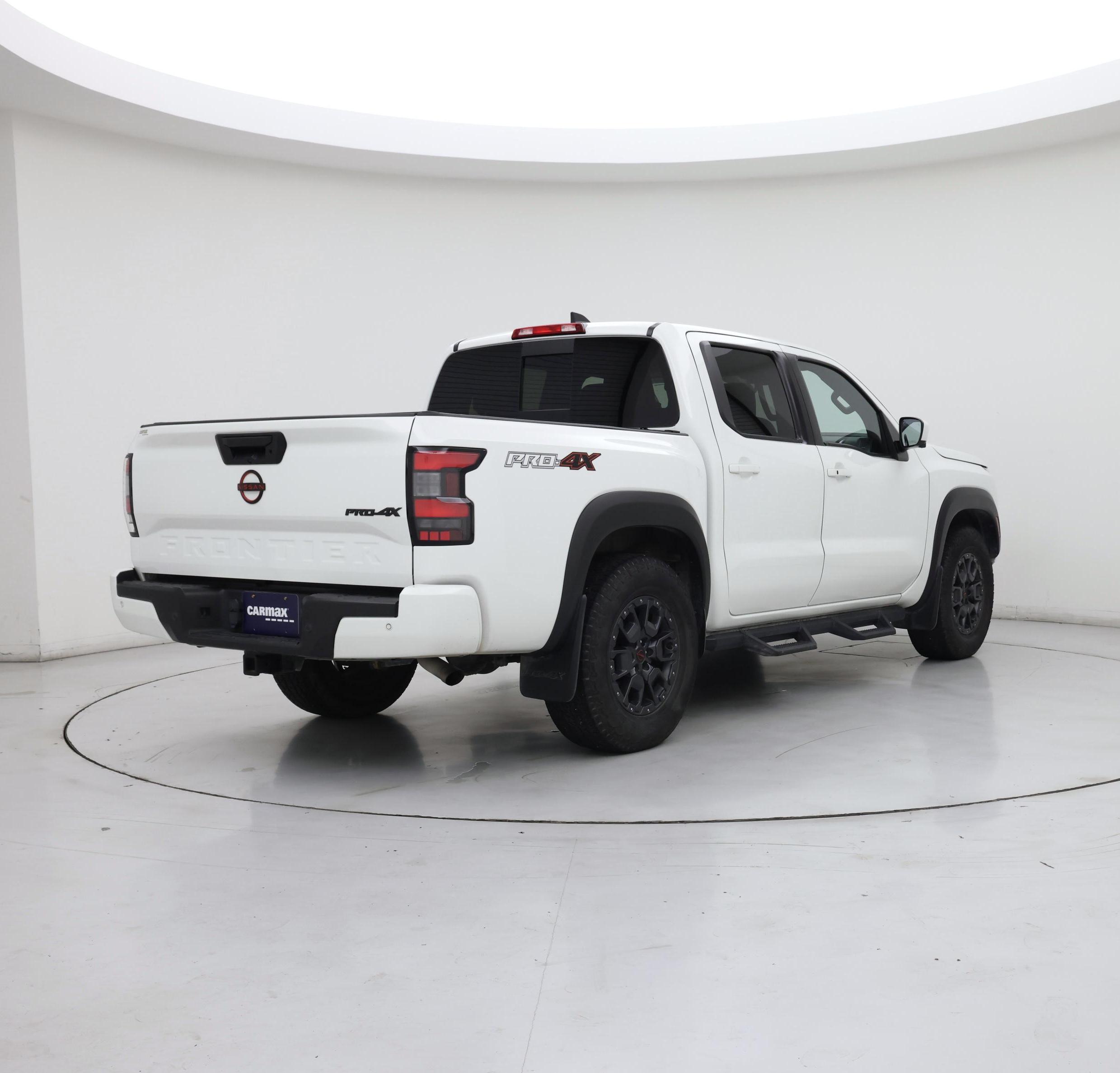 Thumbnail: 2024 Nissan Frontier - 8