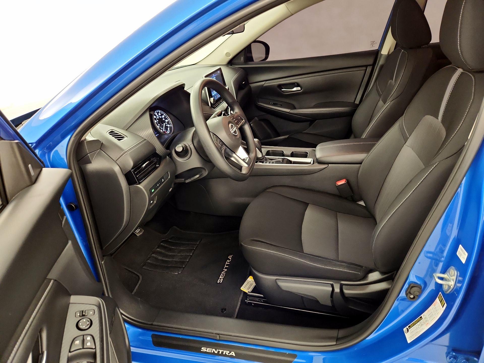 Thumbnail: 2025 Nissan Sentra - 11