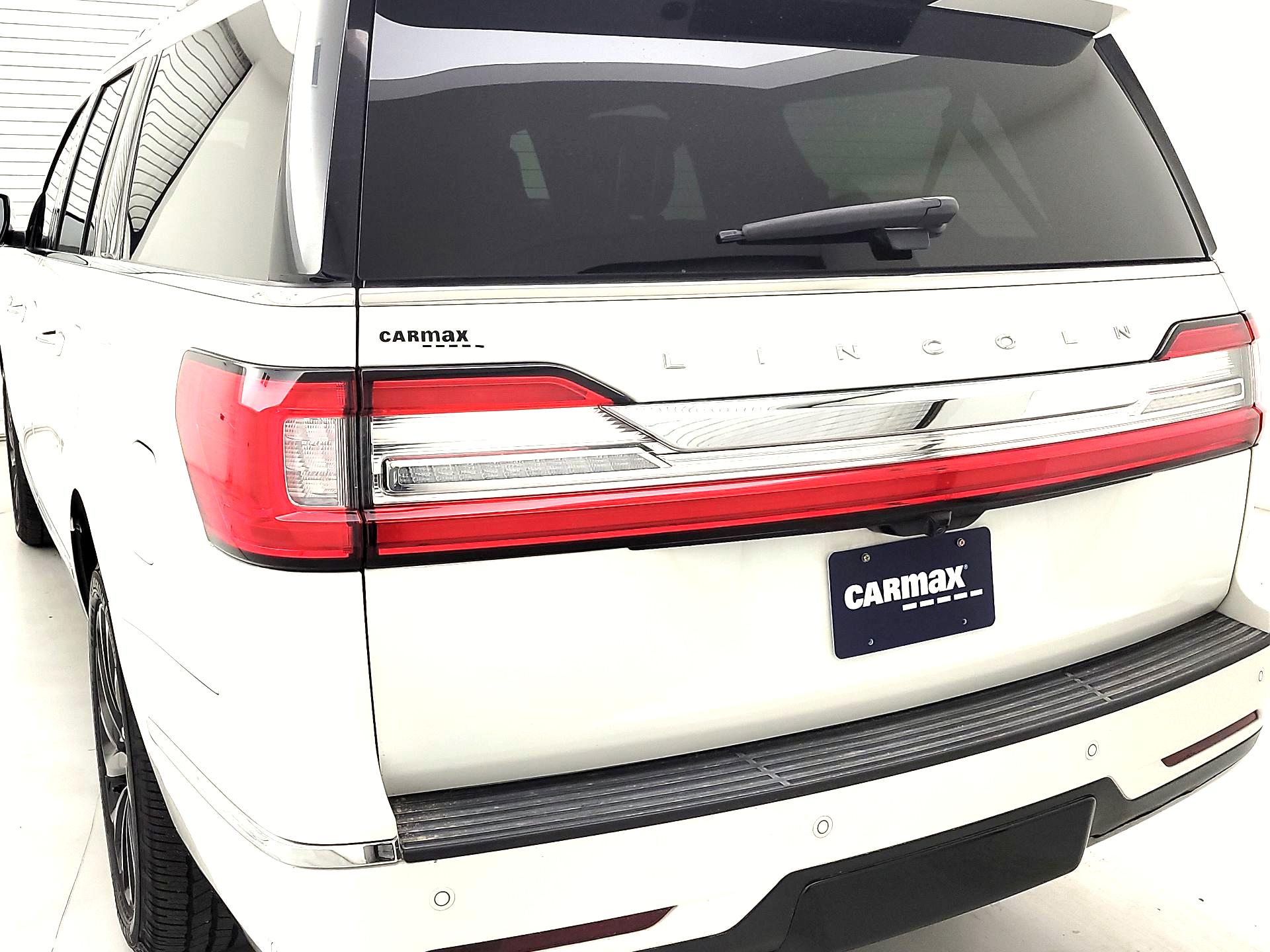 Thumbnail: 2021 Lincoln Navigator L - 7