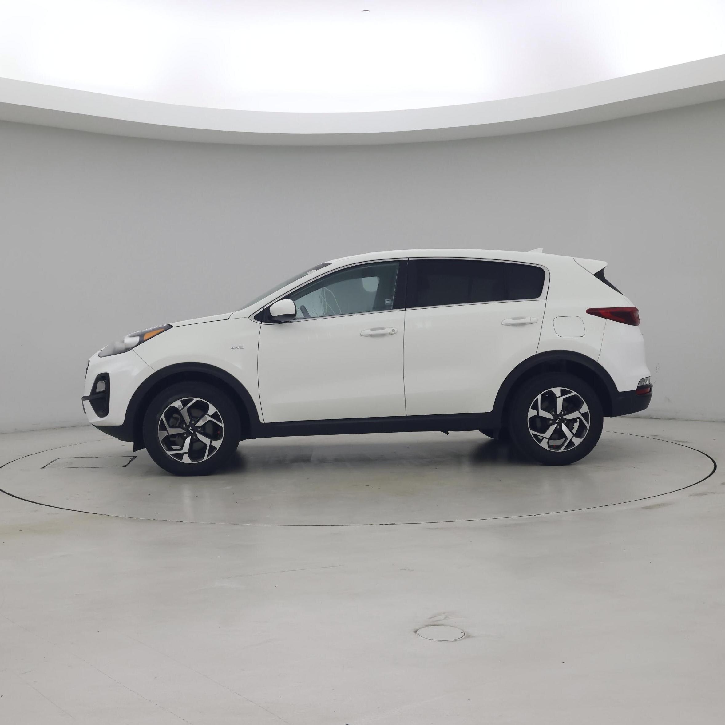 Thumbnail: 2021 Kia Sportage - 3