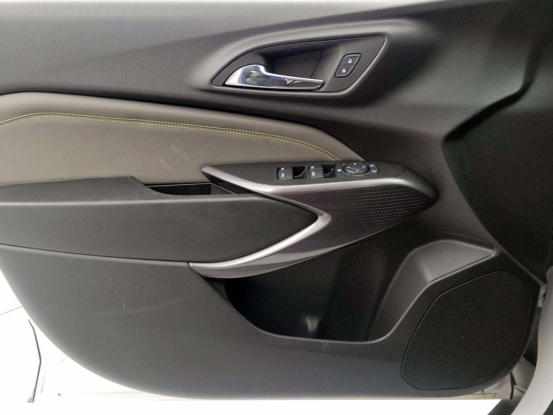 Thumbnail: 2025 Chevrolet Trax - 12