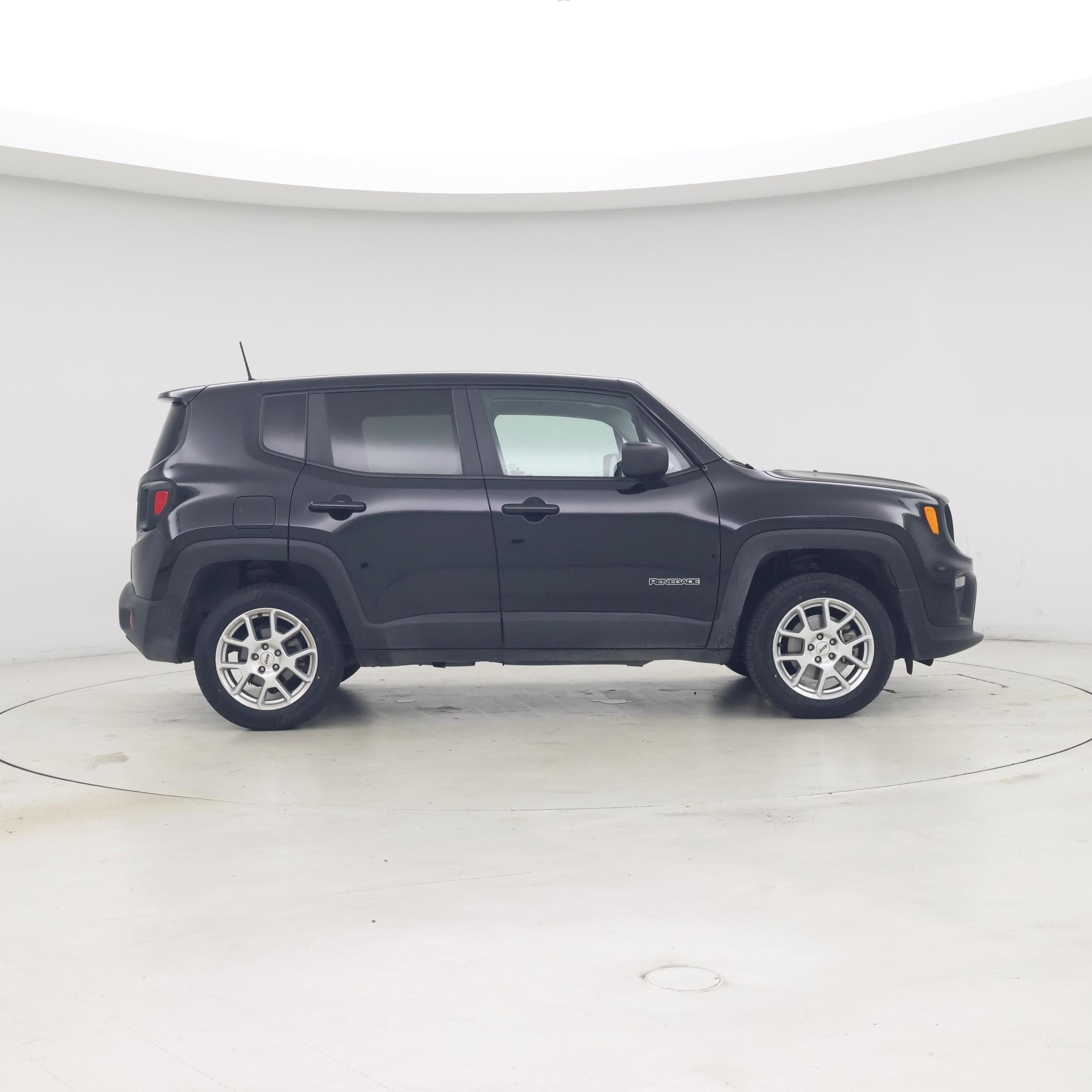 Thumbnail: 2023 Jeep Renegade - 7