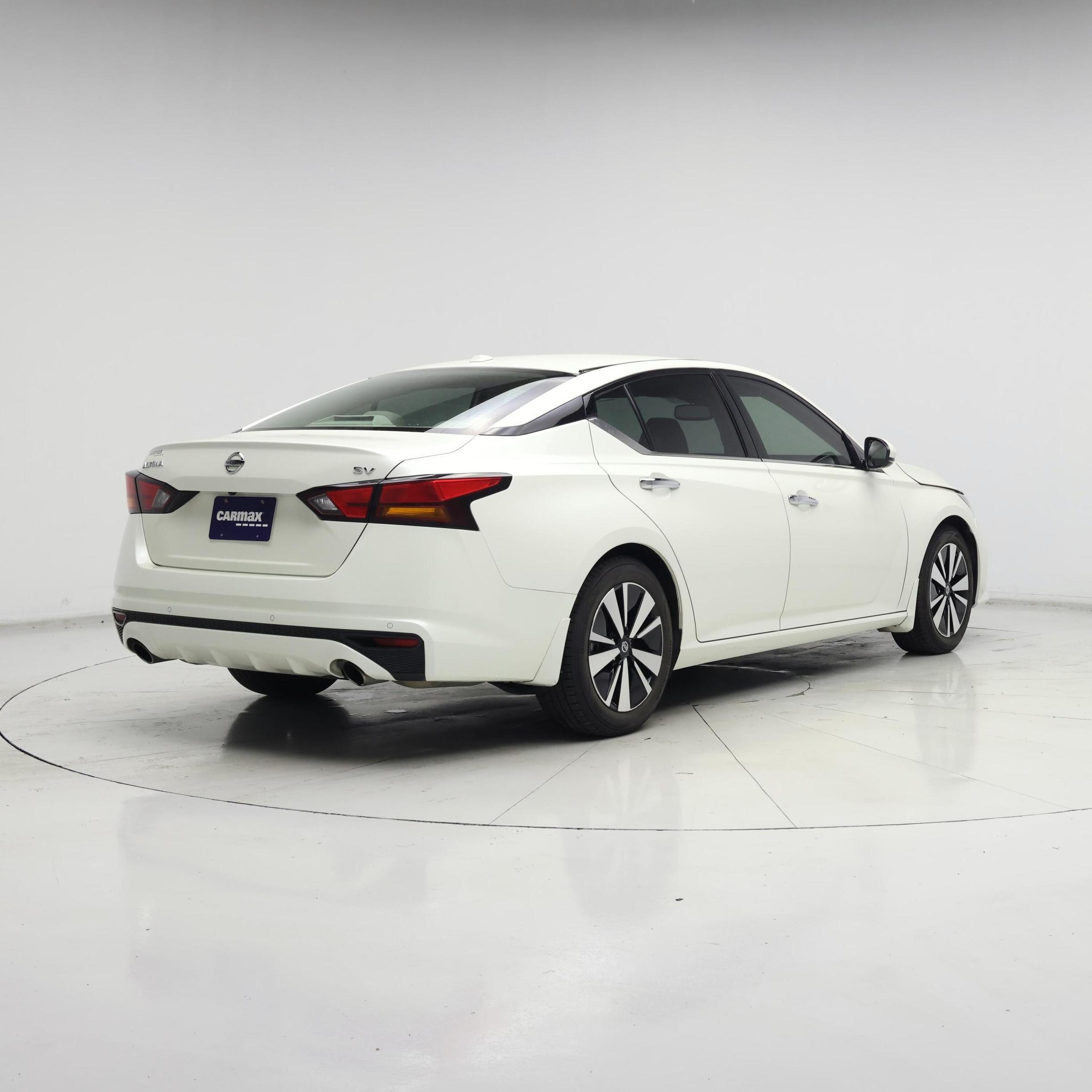 Thumbnail: 2020 Nissan Altima - 8