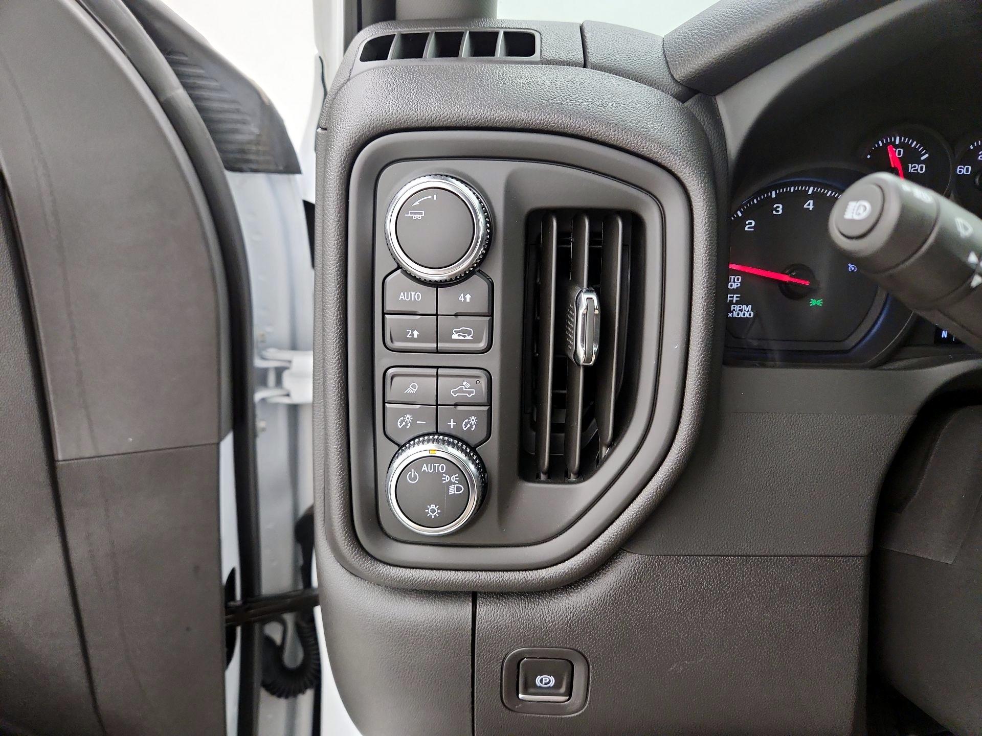 Thumbnail: 2025 GMC Sierra 1500 - 13