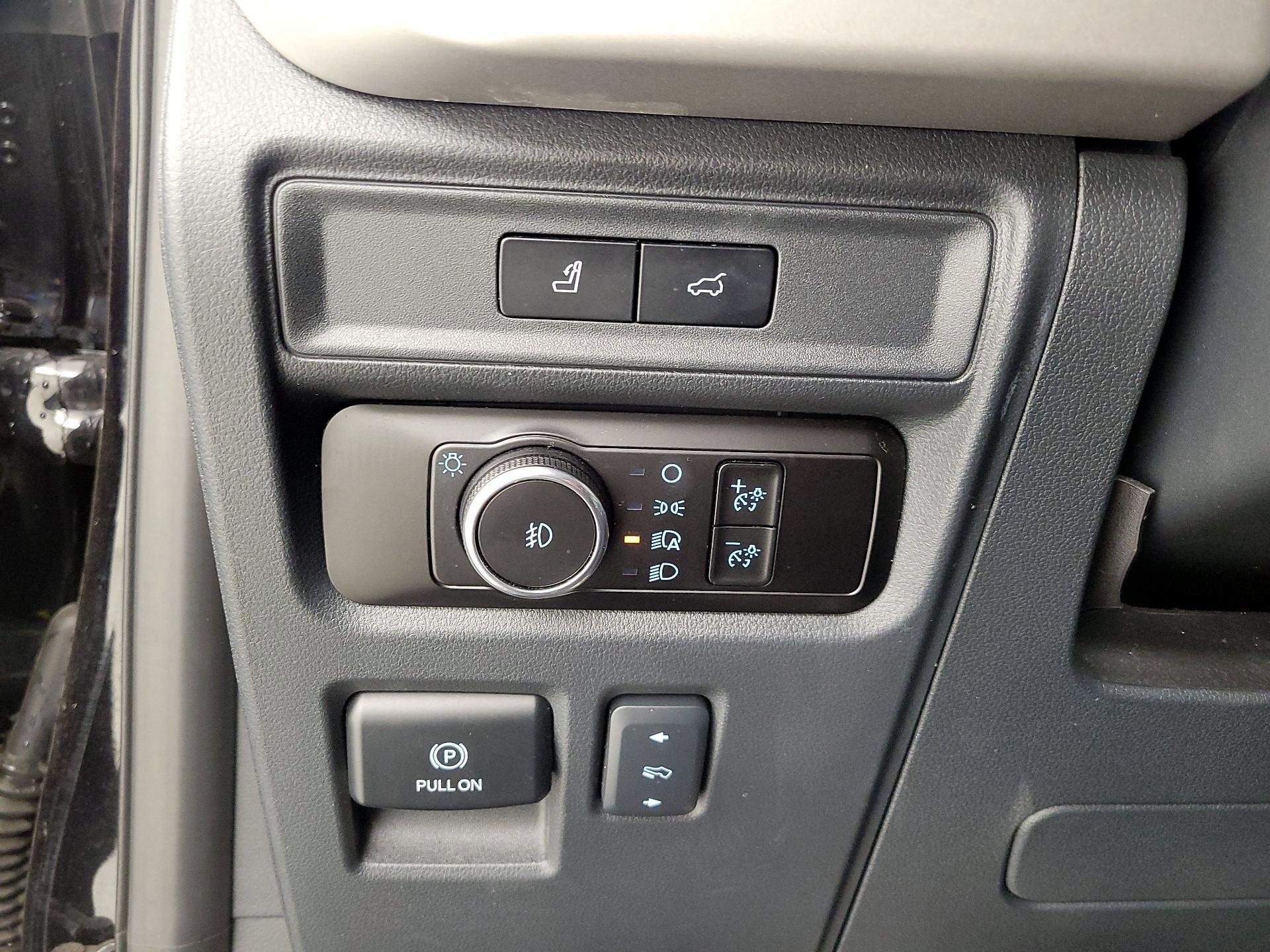 Thumbnail: 2023 Ford Expedition - 13