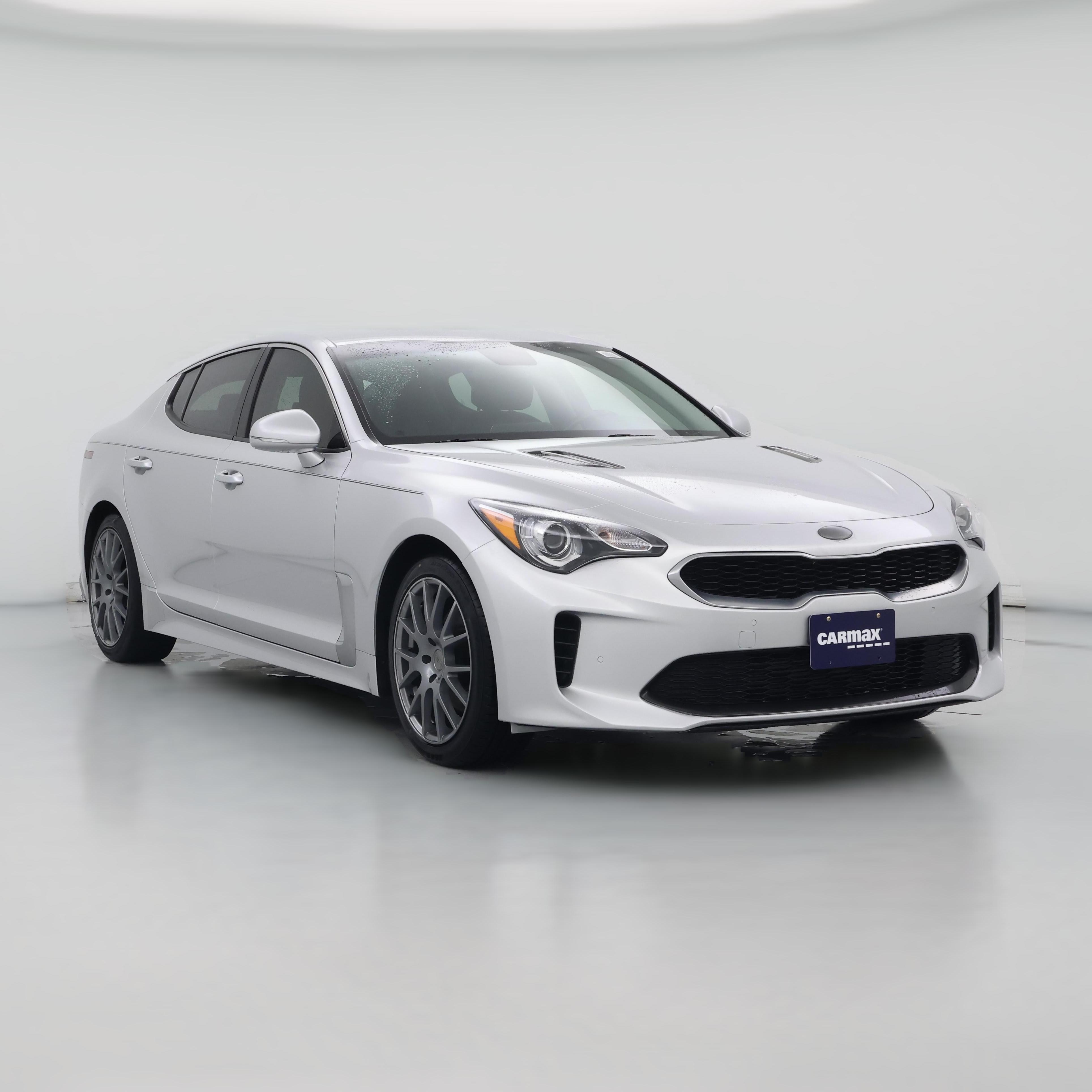 Thumbnail: 2018 Kia Stinger - 1