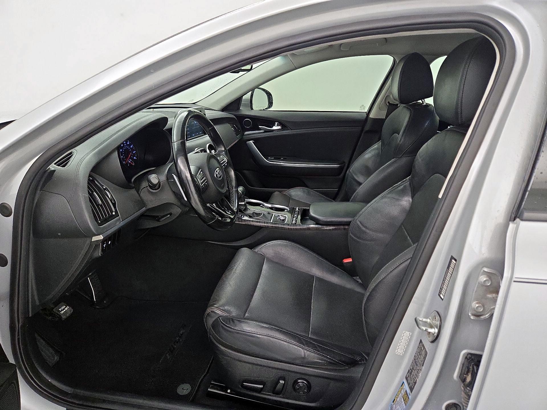 Thumbnail: 2018 Kia Stinger - 11