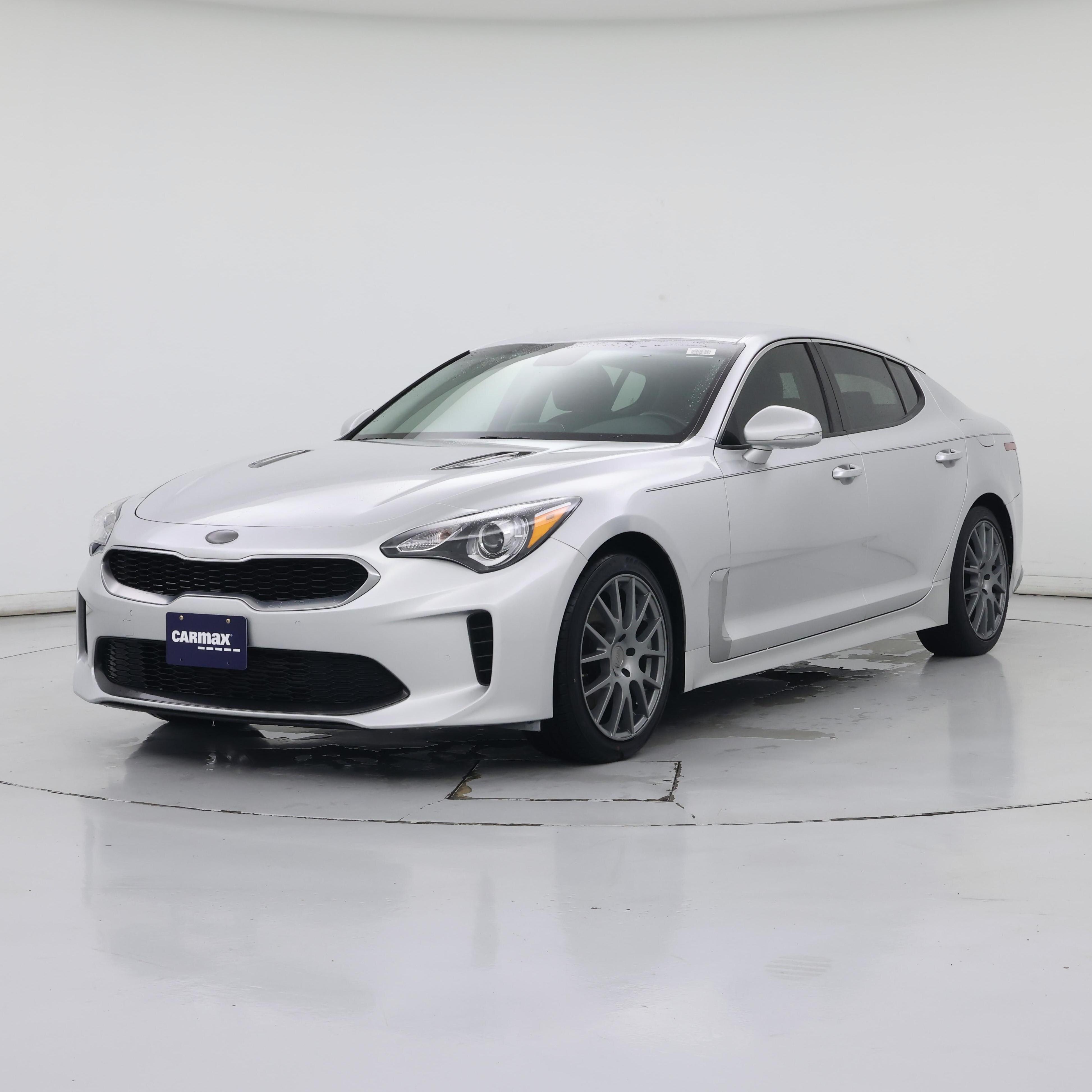 Thumbnail: 2018 Kia Stinger - 4
