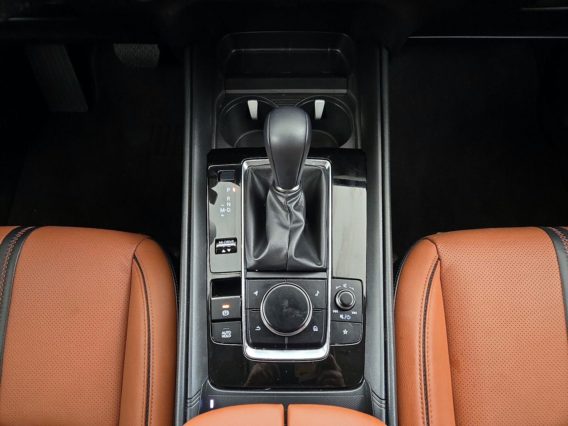 Thumbnail: 2025 Mazda CX-50 - 18