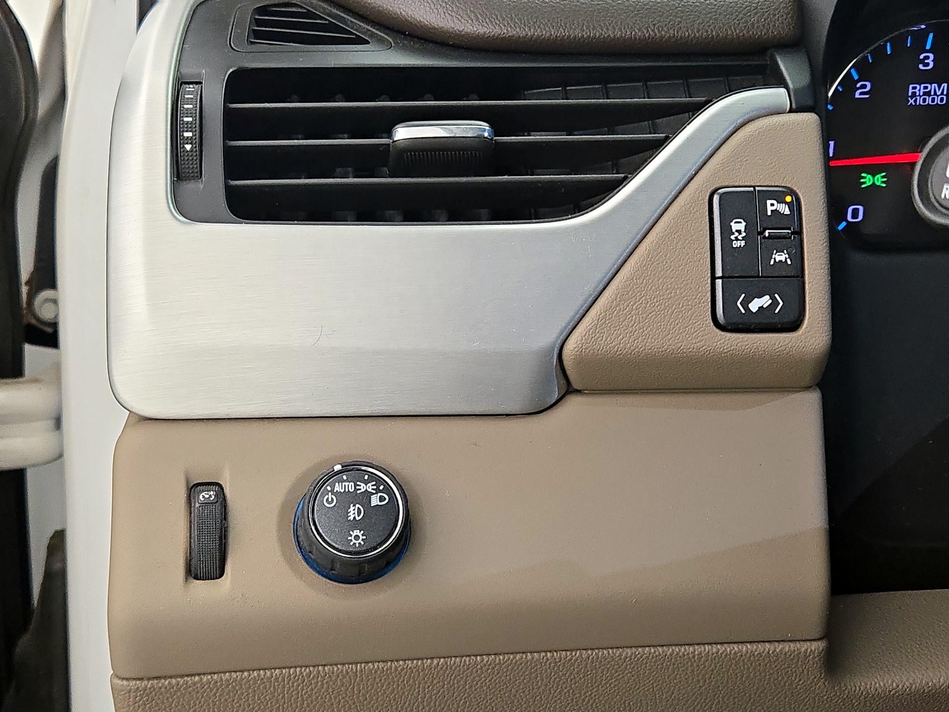 Thumbnail: 2020 GMC Yukon XL - 13