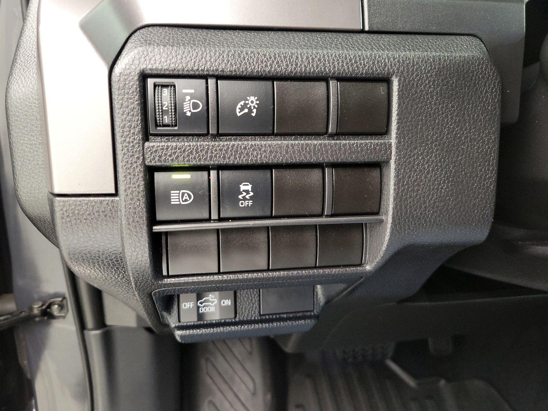 Thumbnail: 2025 Toyota Tacoma - 13