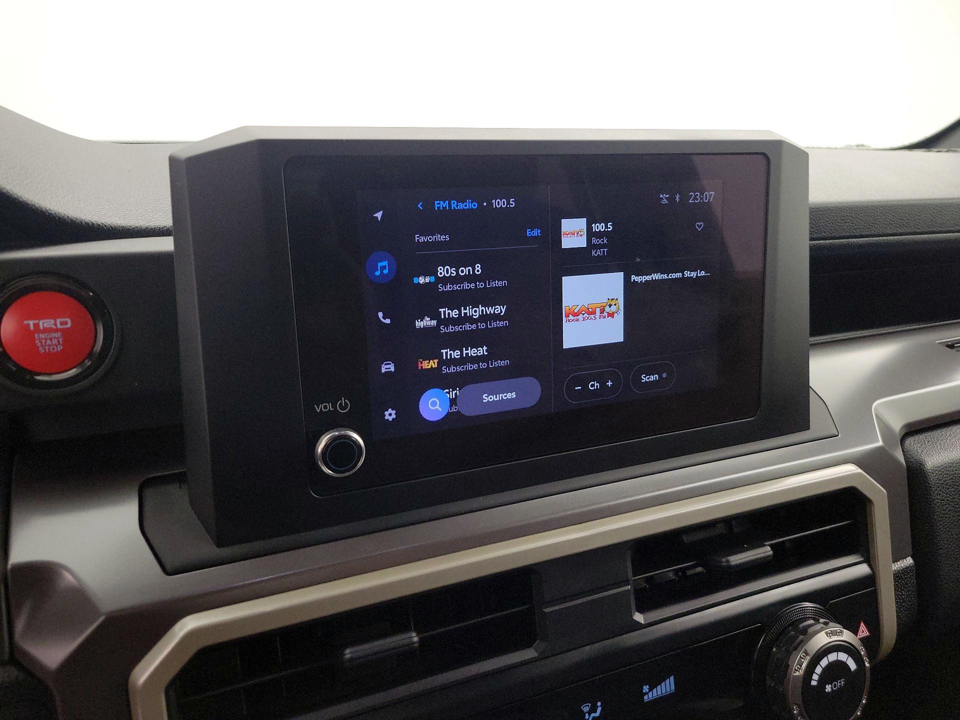 Thumbnail: 2025 Toyota Tacoma - 15