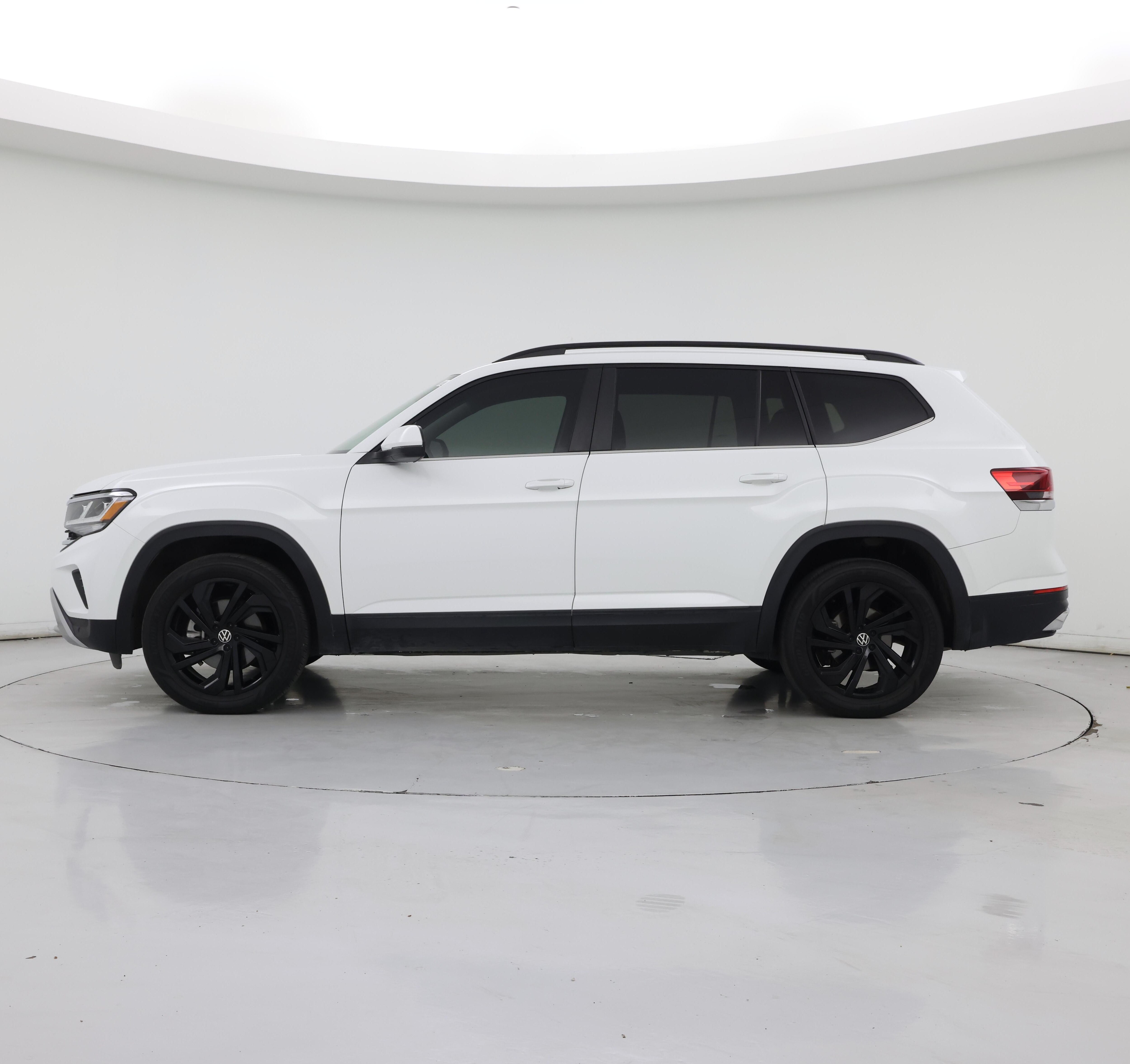 Thumbnail: 2023 Volkswagen Atlas - 3