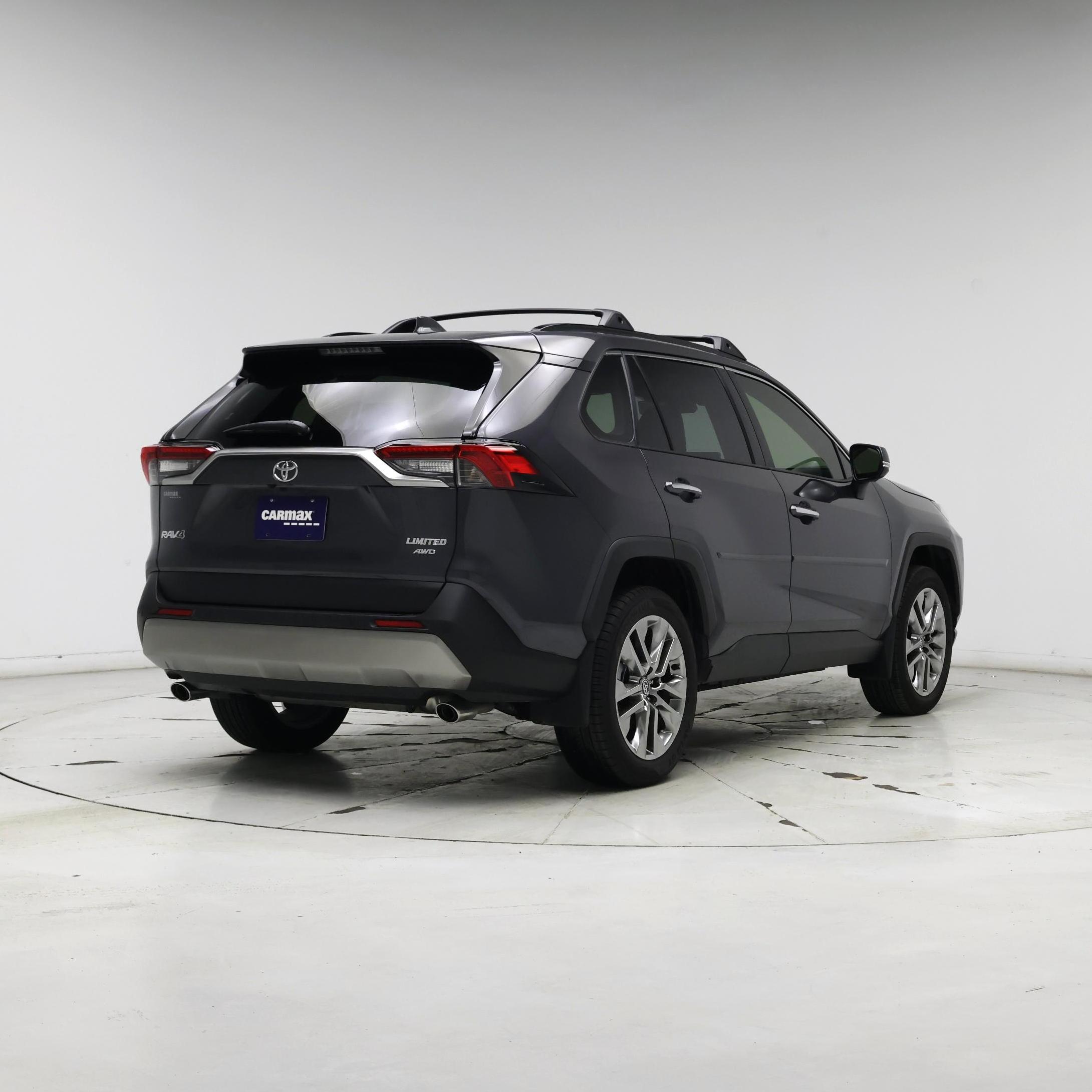 Thumbnail: 2025 Toyota RAV4 - 8