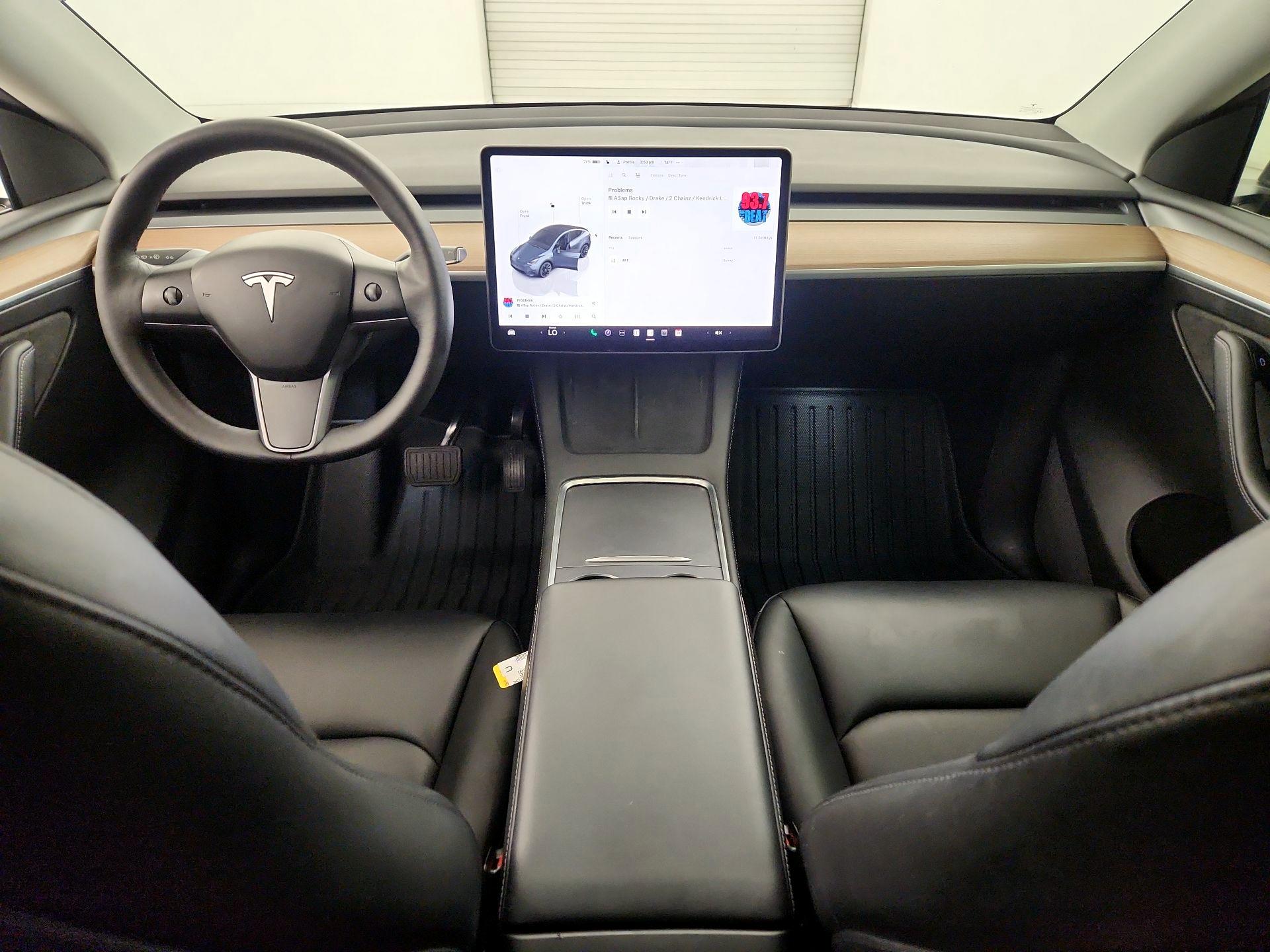 Thumbnail: 2023 Tesla Model Y - 9