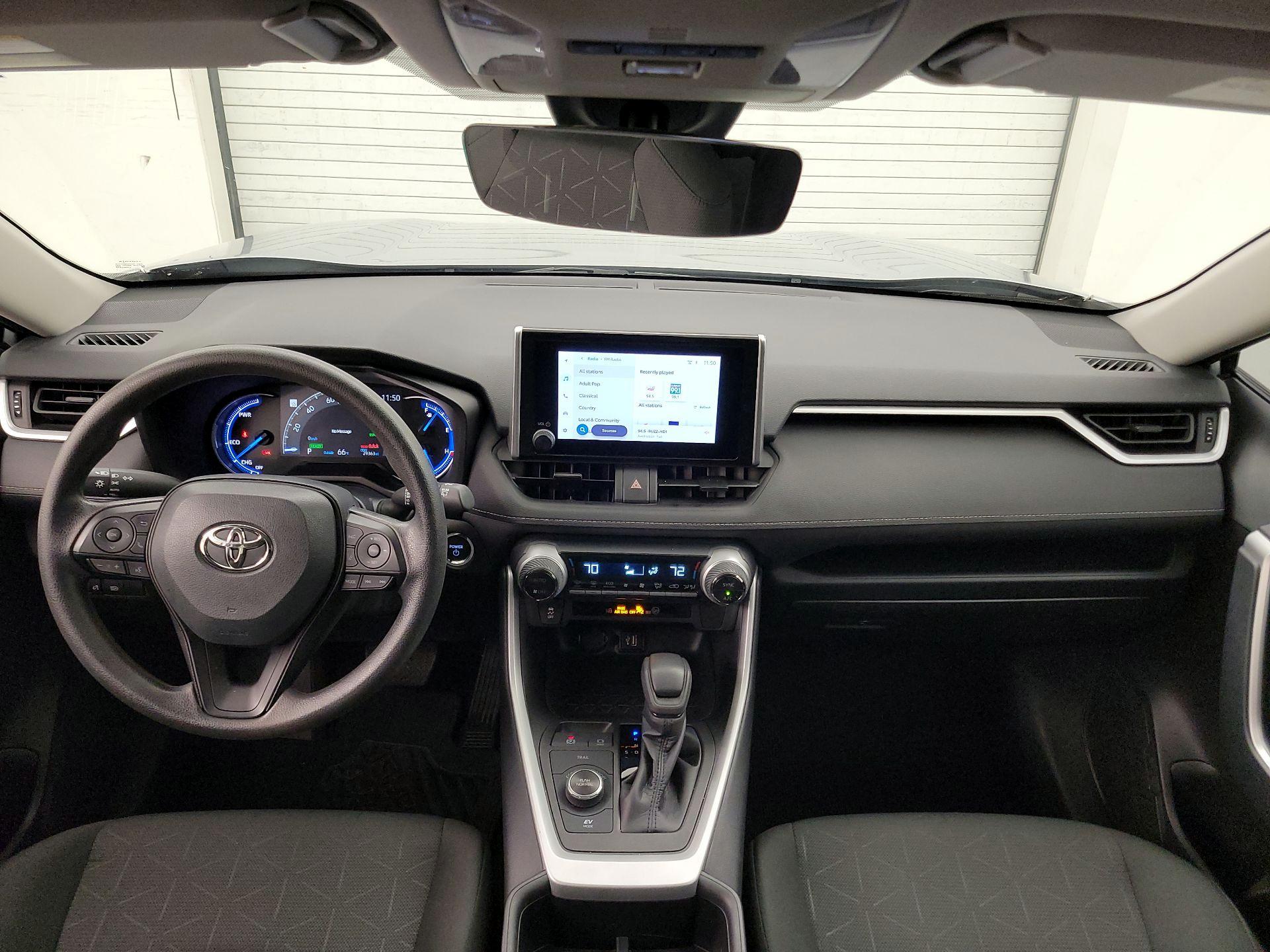 Thumbnail: 2024 Toyota RAV4 - 9