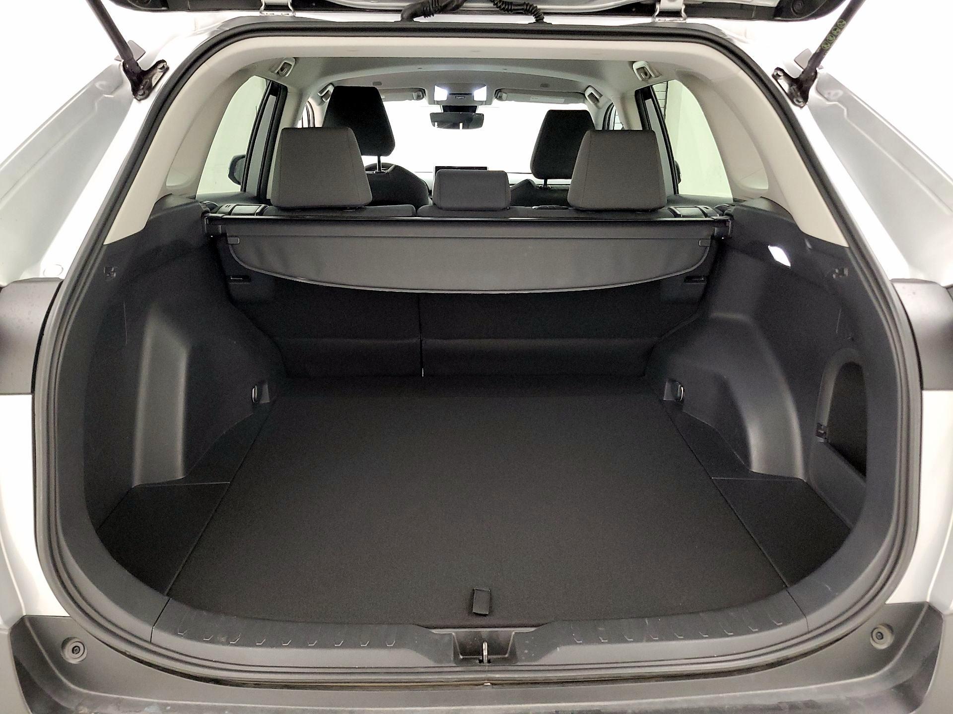 Thumbnail: 2024 Toyota RAV4 - 20